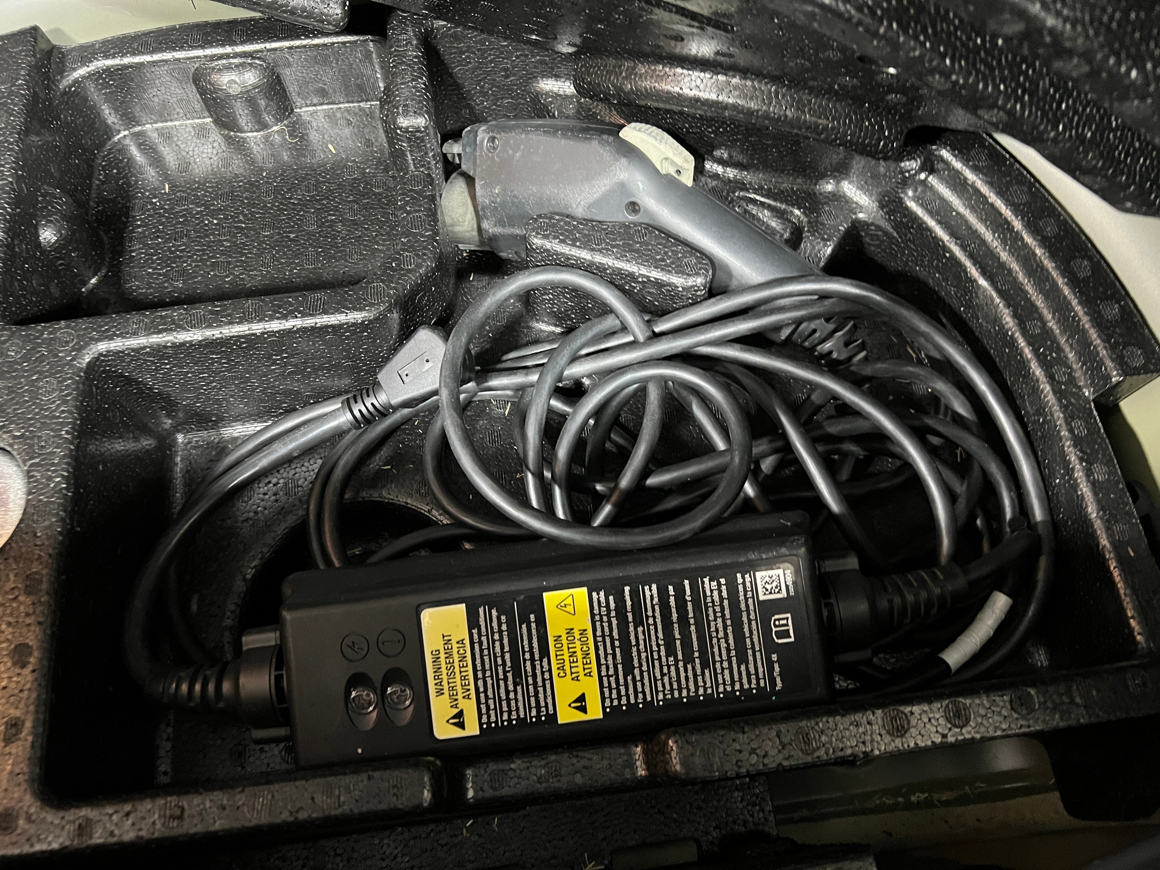 Used 2021 Chevrolet Bolt EV Premier with VIN 1G1FZ6S07M4104315 for sale in Oak Creek, WI