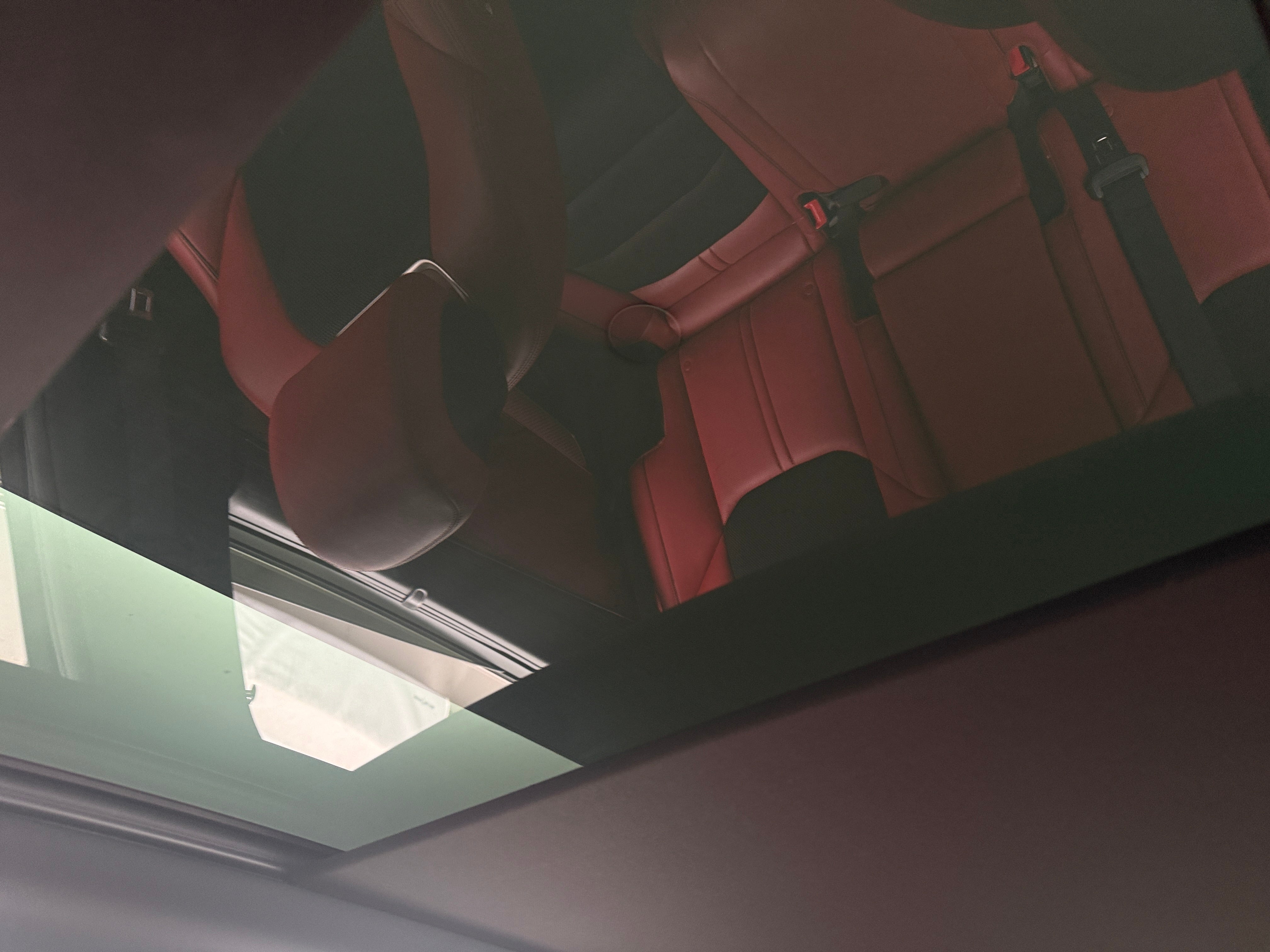 2023 GENESIS GV70