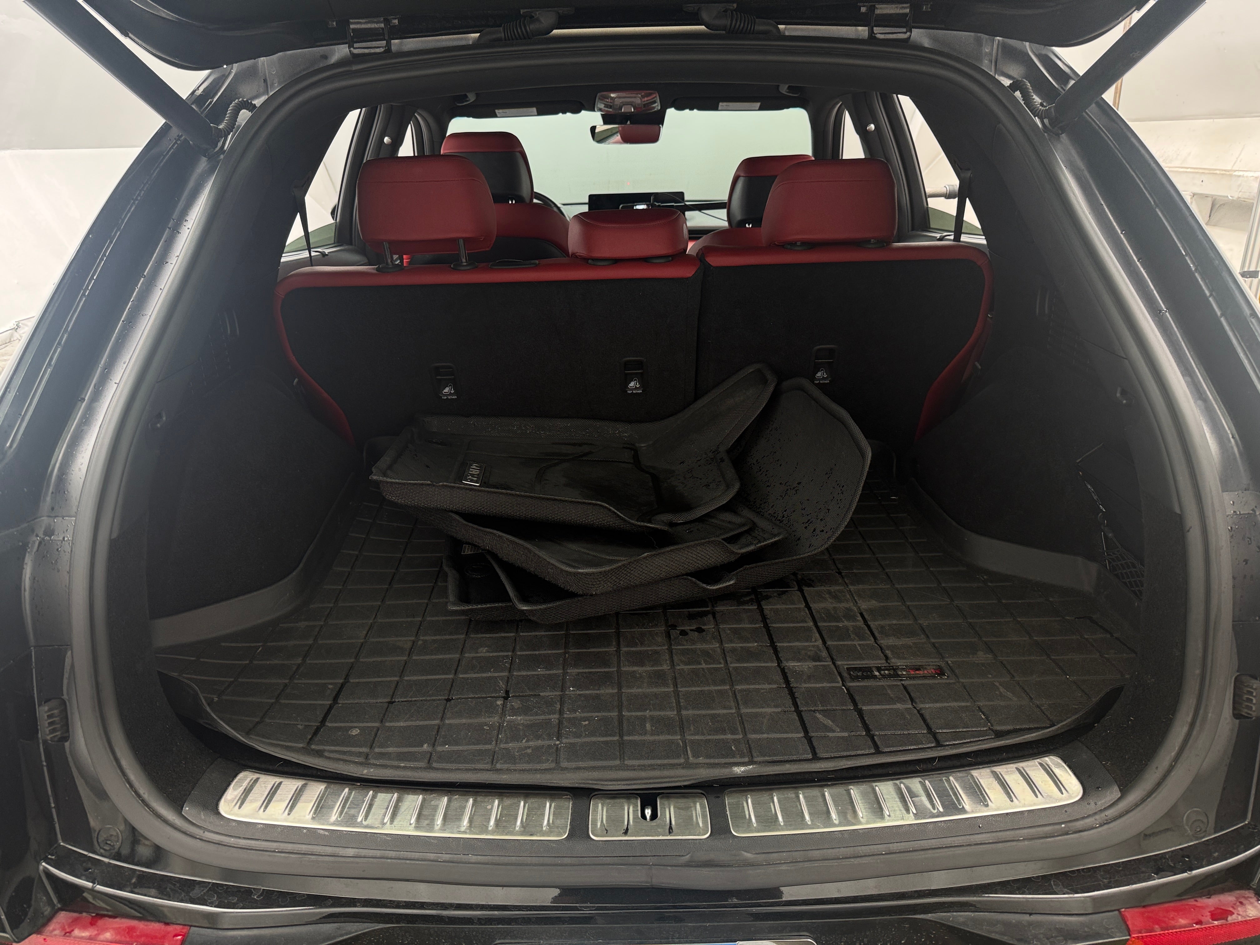 2023 GENESIS GV70 Standard