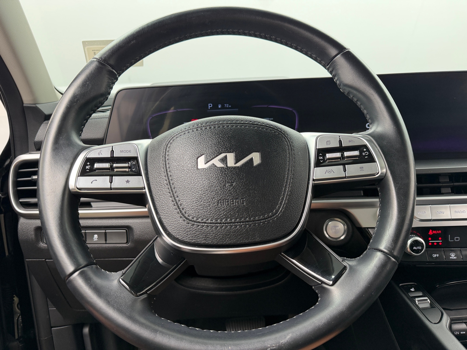 Thumbnail: 2024 Kia Telluride - 4