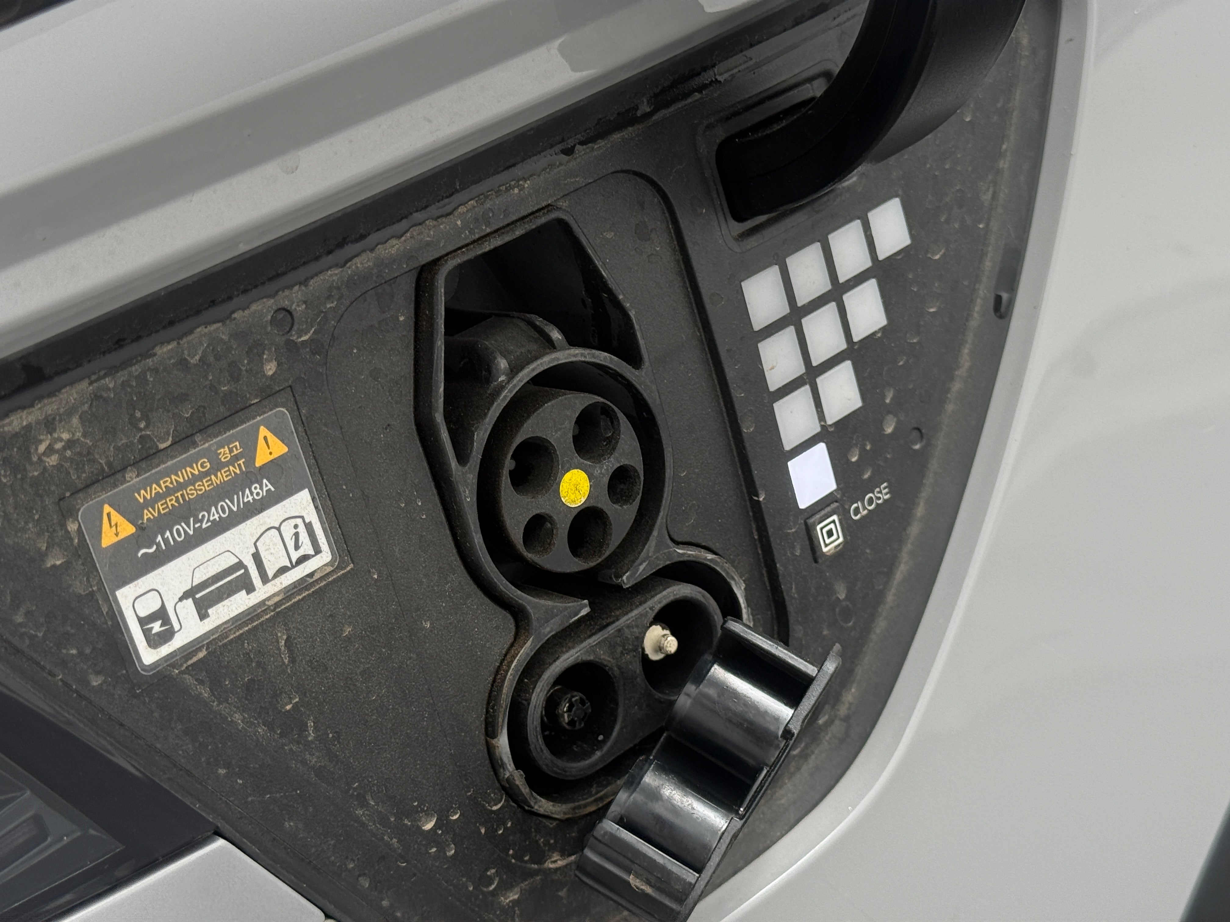 2023 Hyundai IONIQ 5 SE