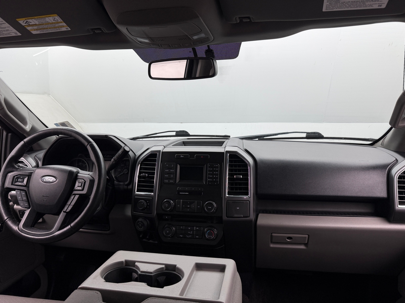 Thumbnail: 2016 Ford Econoline - 3