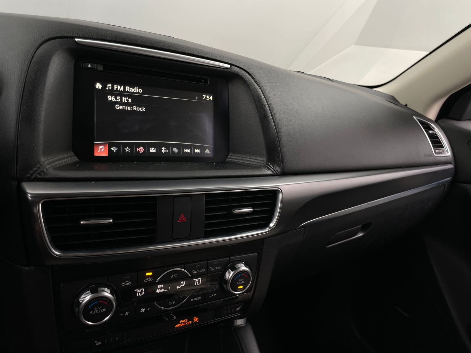 Thumbnail: 2016 Mazda CX-5 - 3