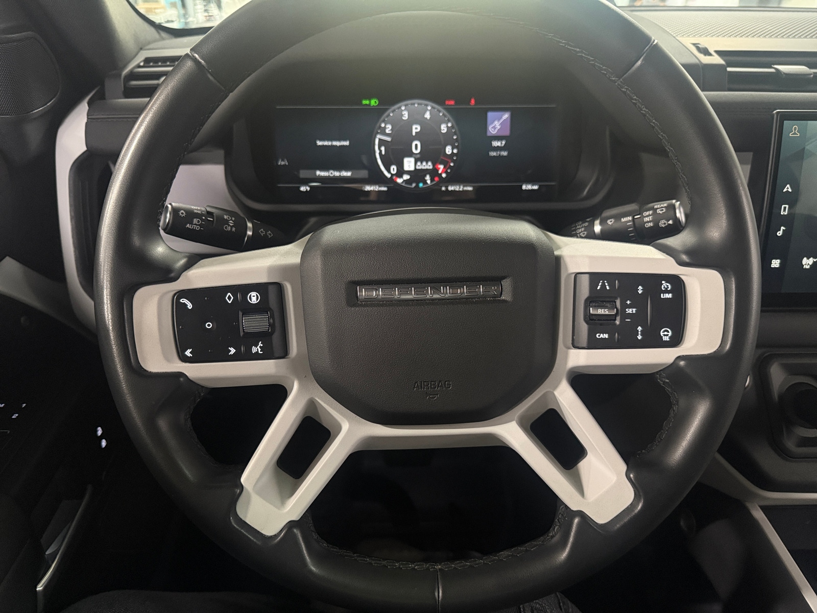 Thumbnail: 2025 Land Rover Defender - 4
