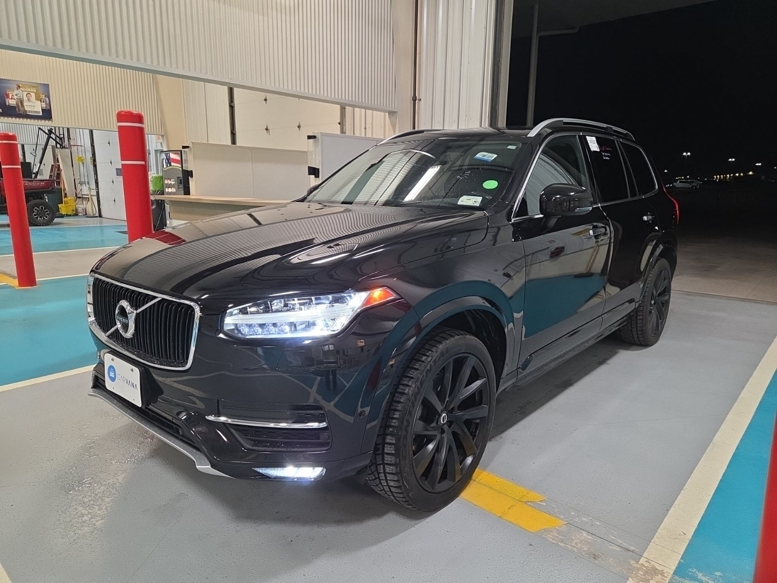 2018 Volvo XC90 T6 Momentum