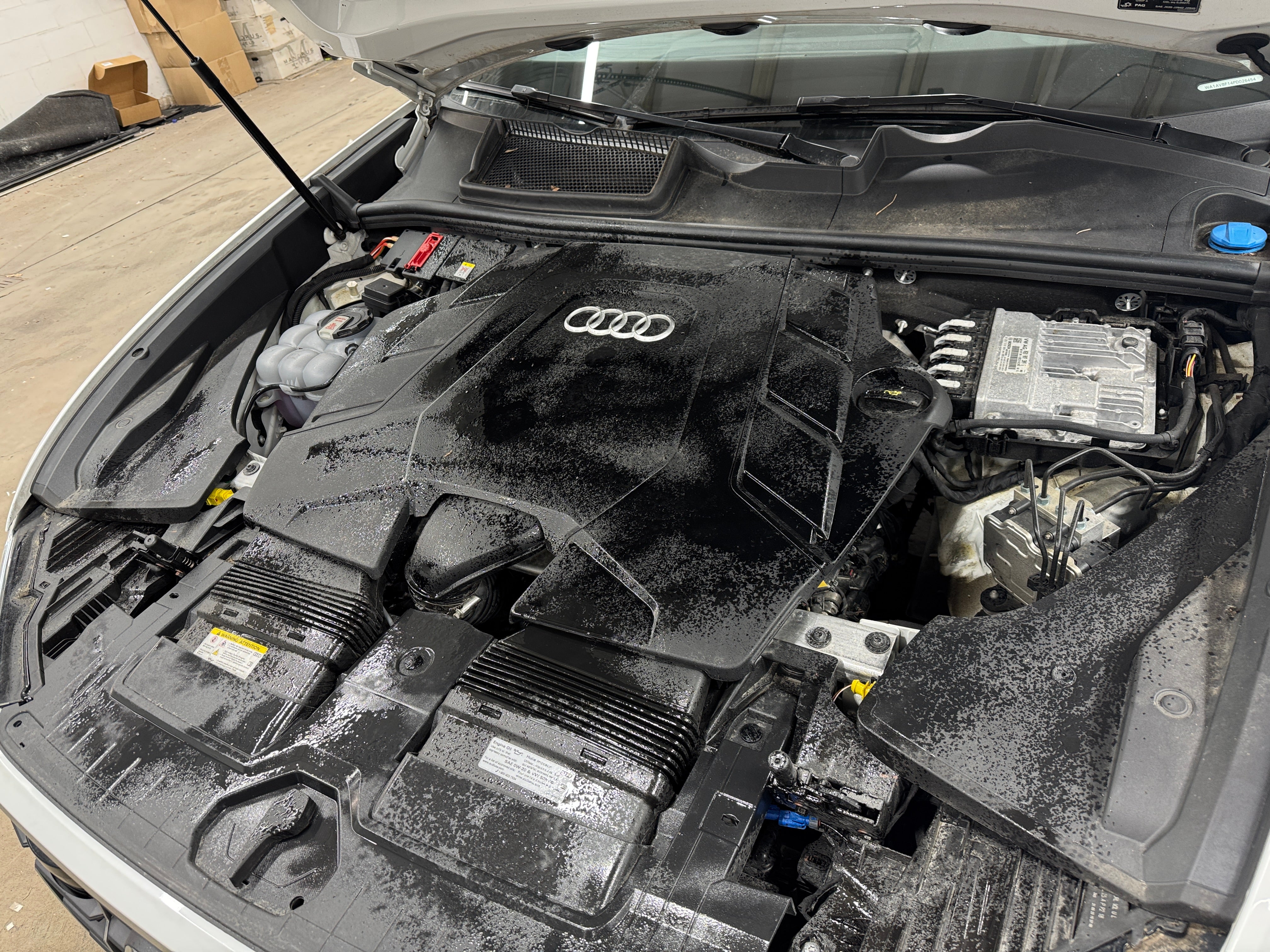 2023 Audi Q8 Premium