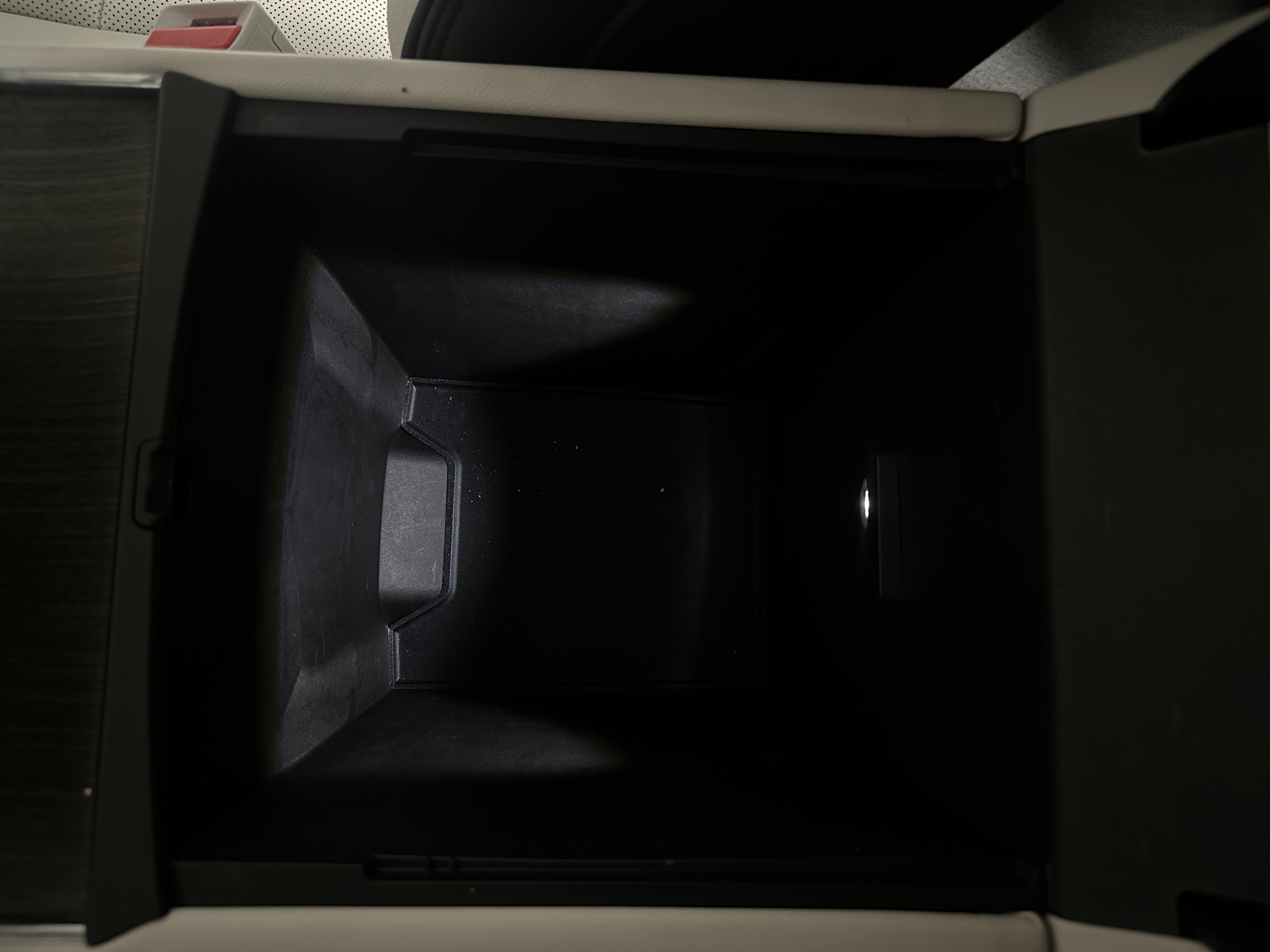2025 GMC Acadia Denali - Photo 23