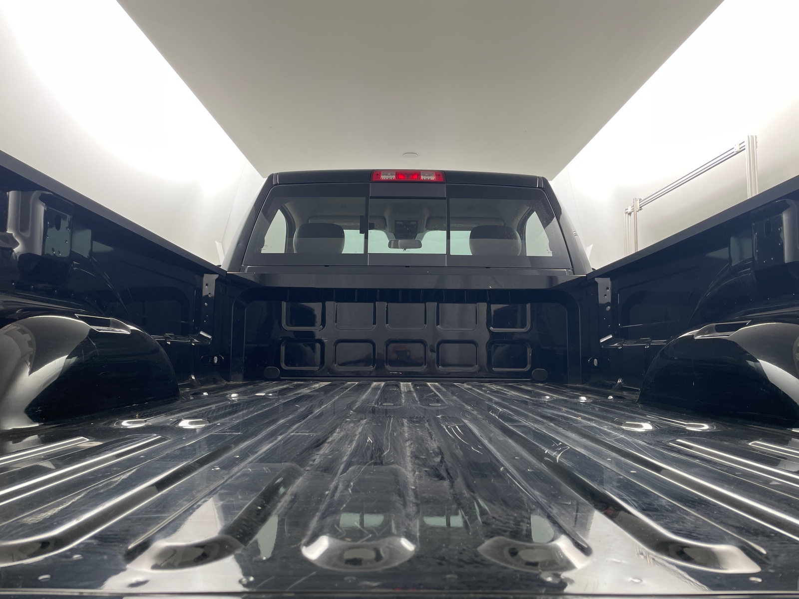 Thumbnail: 2023 RAM 1500 Classic - 4