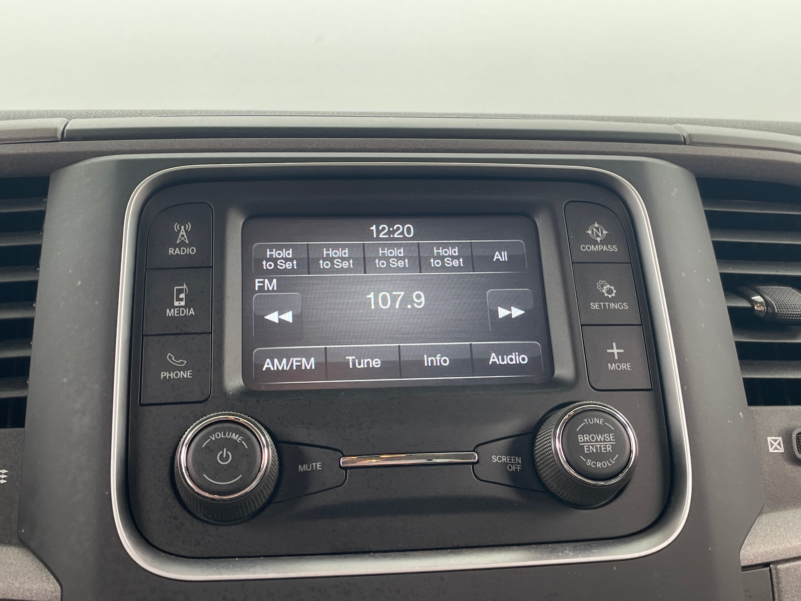Thumbnail: 2023 RAM 1500 Classic - 2