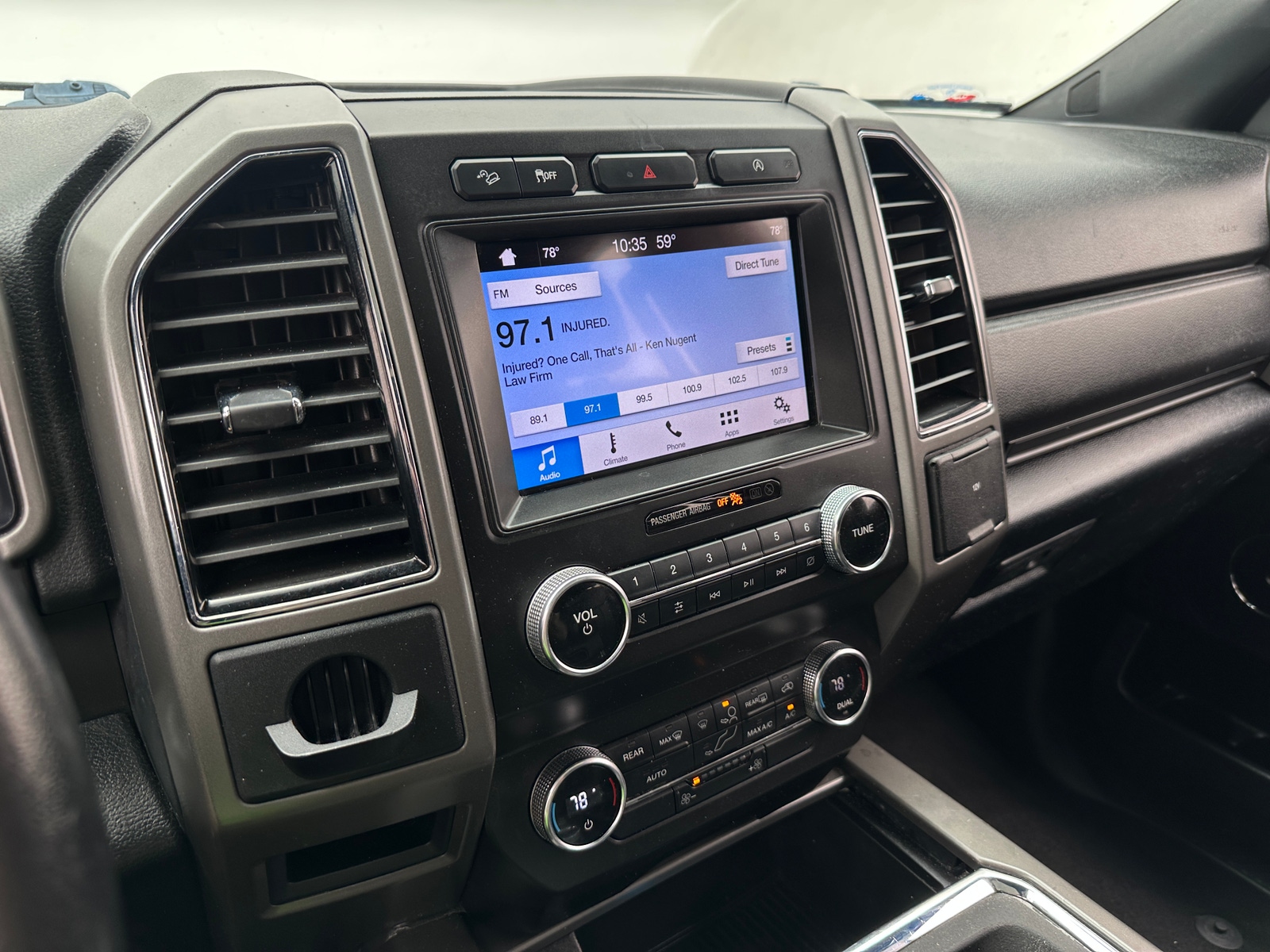 Thumbnail: 2019 Ford Expedition - 3