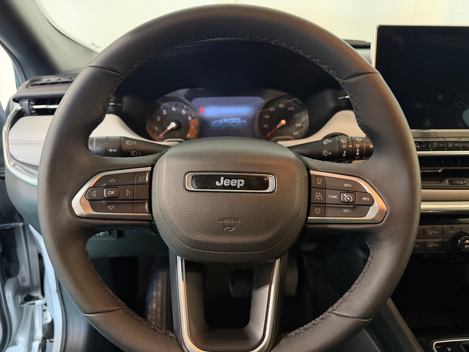 Thumbnail: 2024 Jeep Compass - 4