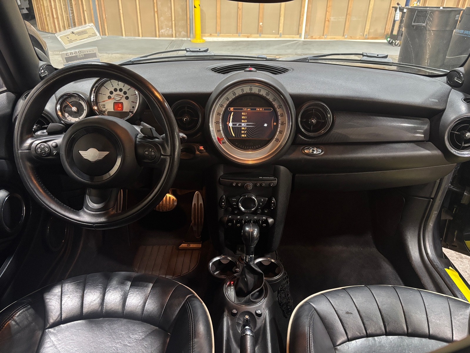 Thumbnail: 2013 MINI Cooper Convertible - 3