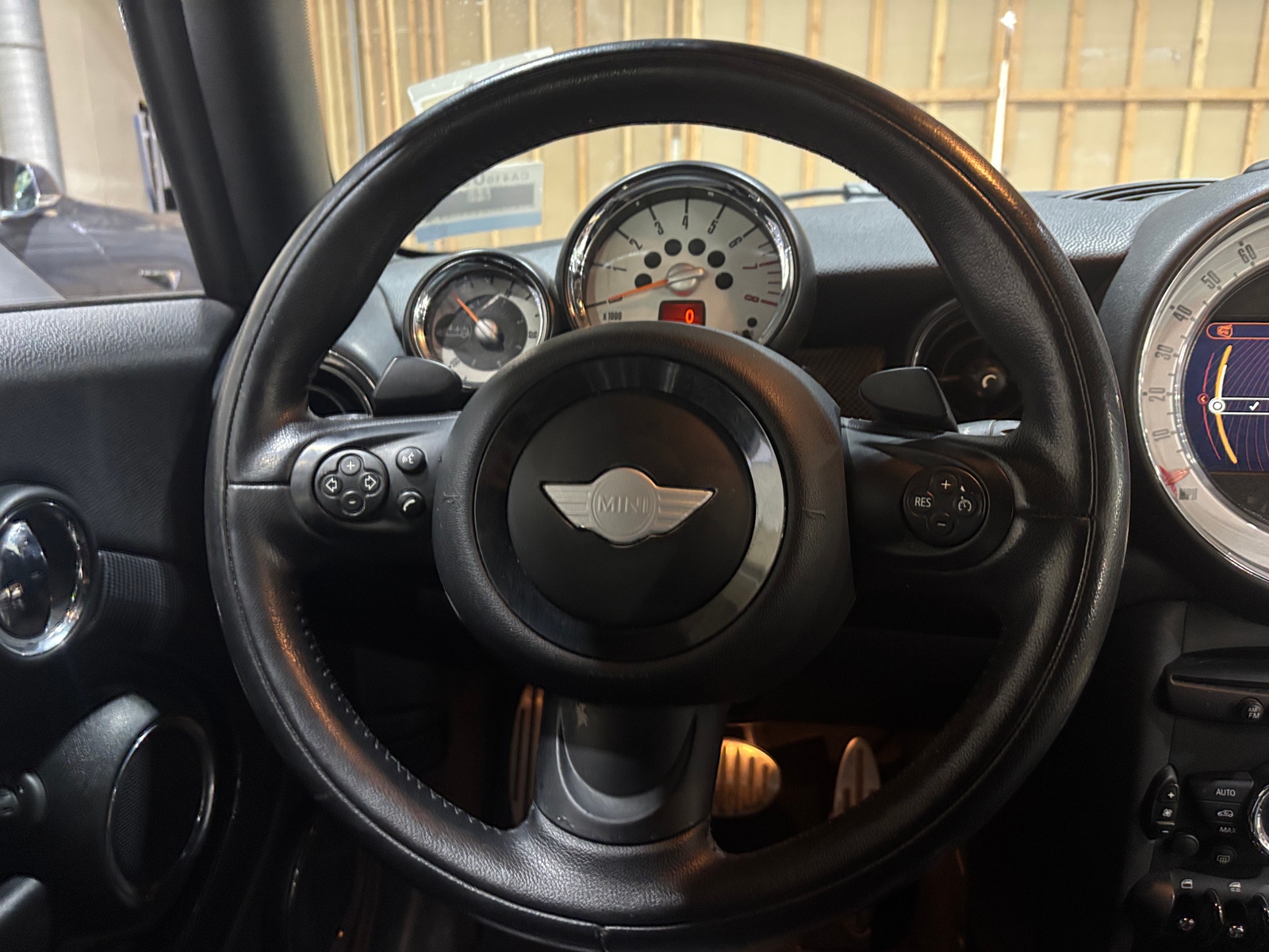 Thumbnail: 2013 MINI Cooper Convertible - 5