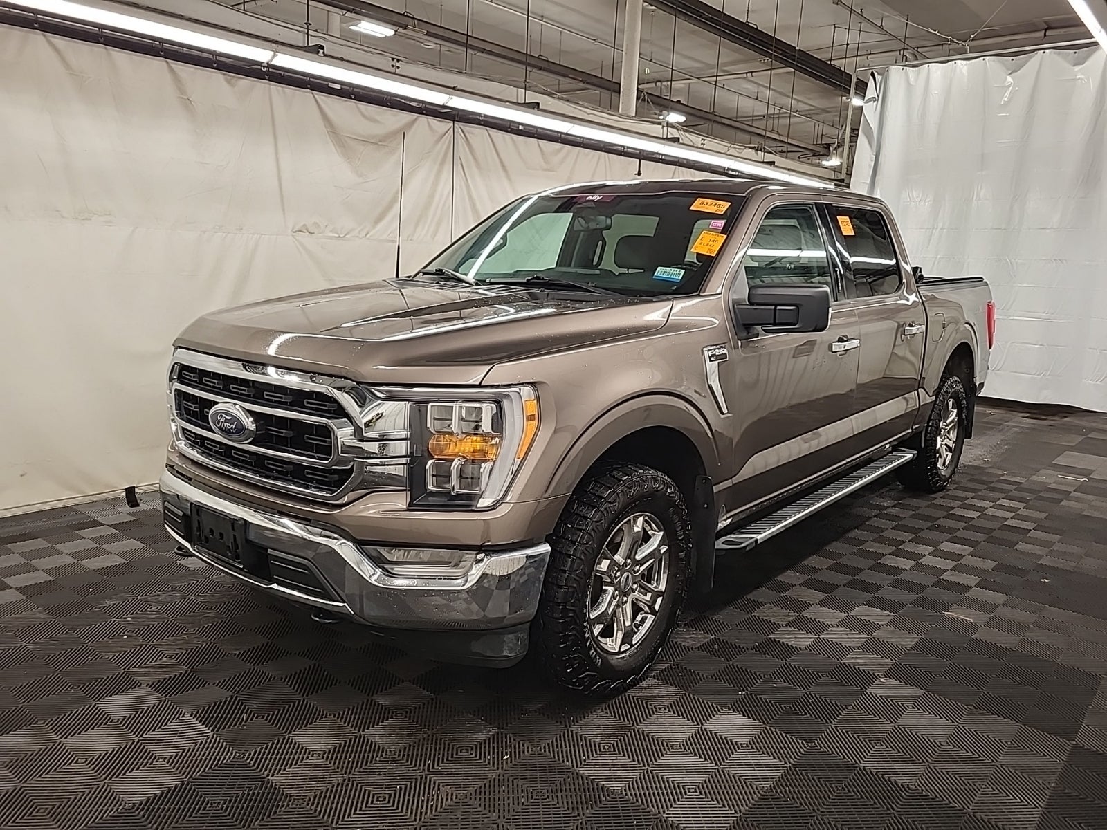 2023 Ford F-150 XLT 4WD Supercrew 5.5' Box