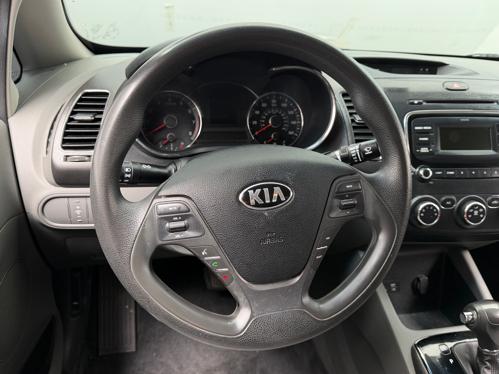 Thumbnail: 2017 Kia Forte - 5