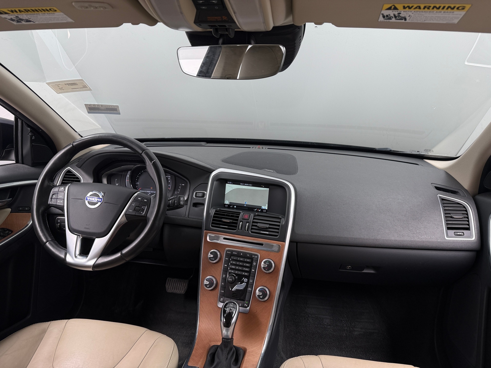 Thumbnail: 2017 Volvo XC60 - 2