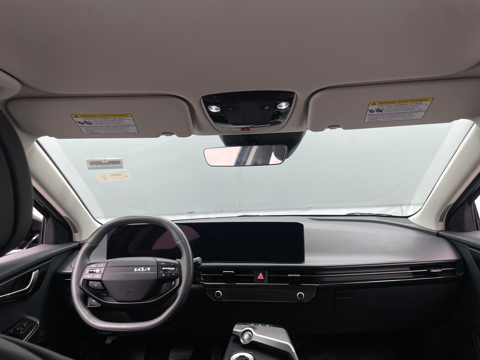 Thumbnail: 2025 Kia EV6 - 2