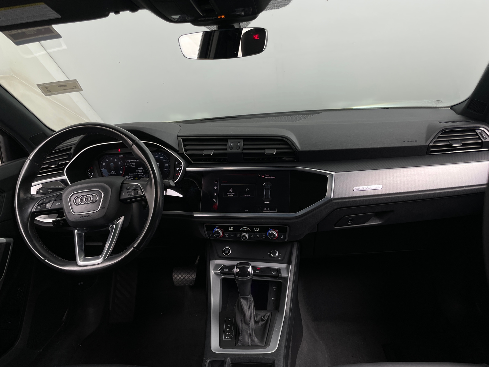 Thumbnail: 2022 Audi Q3 - 3