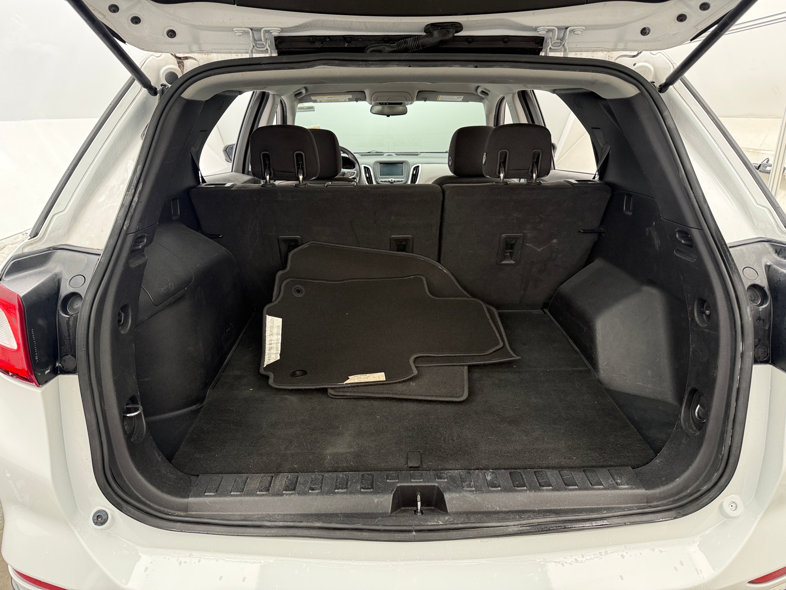 Thumbnail: 2018 Chevrolet Equinox - 7