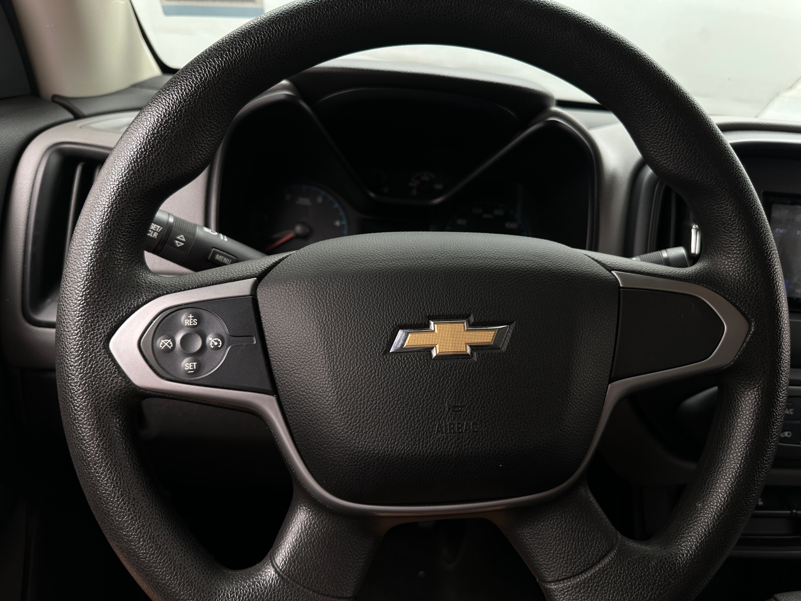 Thumbnail: 2016 Chevrolet Colorado - 4