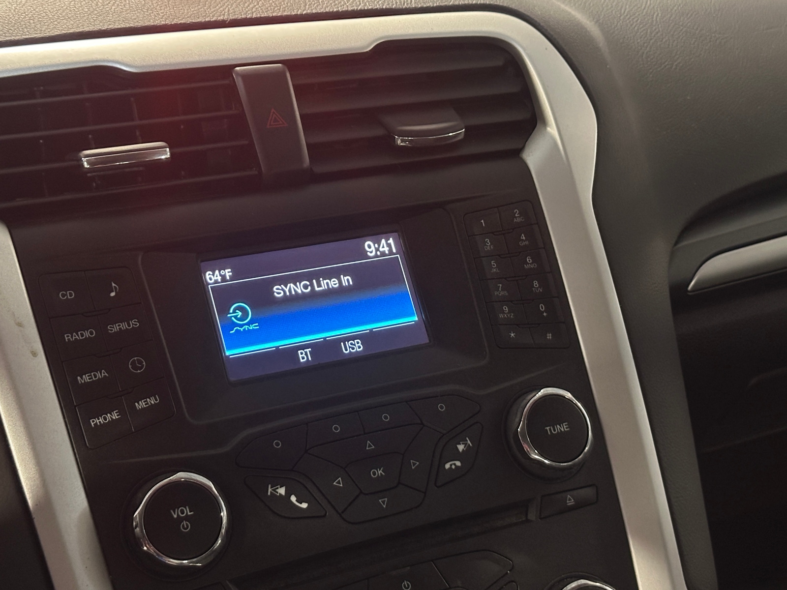 Thumbnail: 2014 Ford Fusion - 4