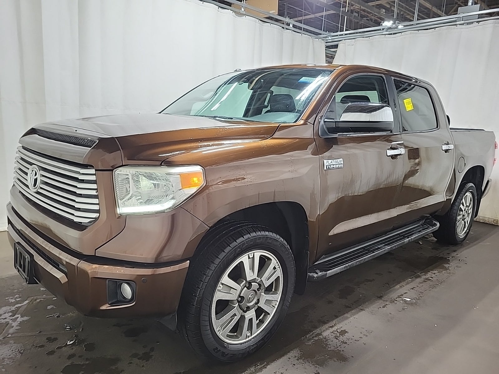 2015 Toyota Tundra Crewmax 5.7l FFV V8 6-SPD At Platinum