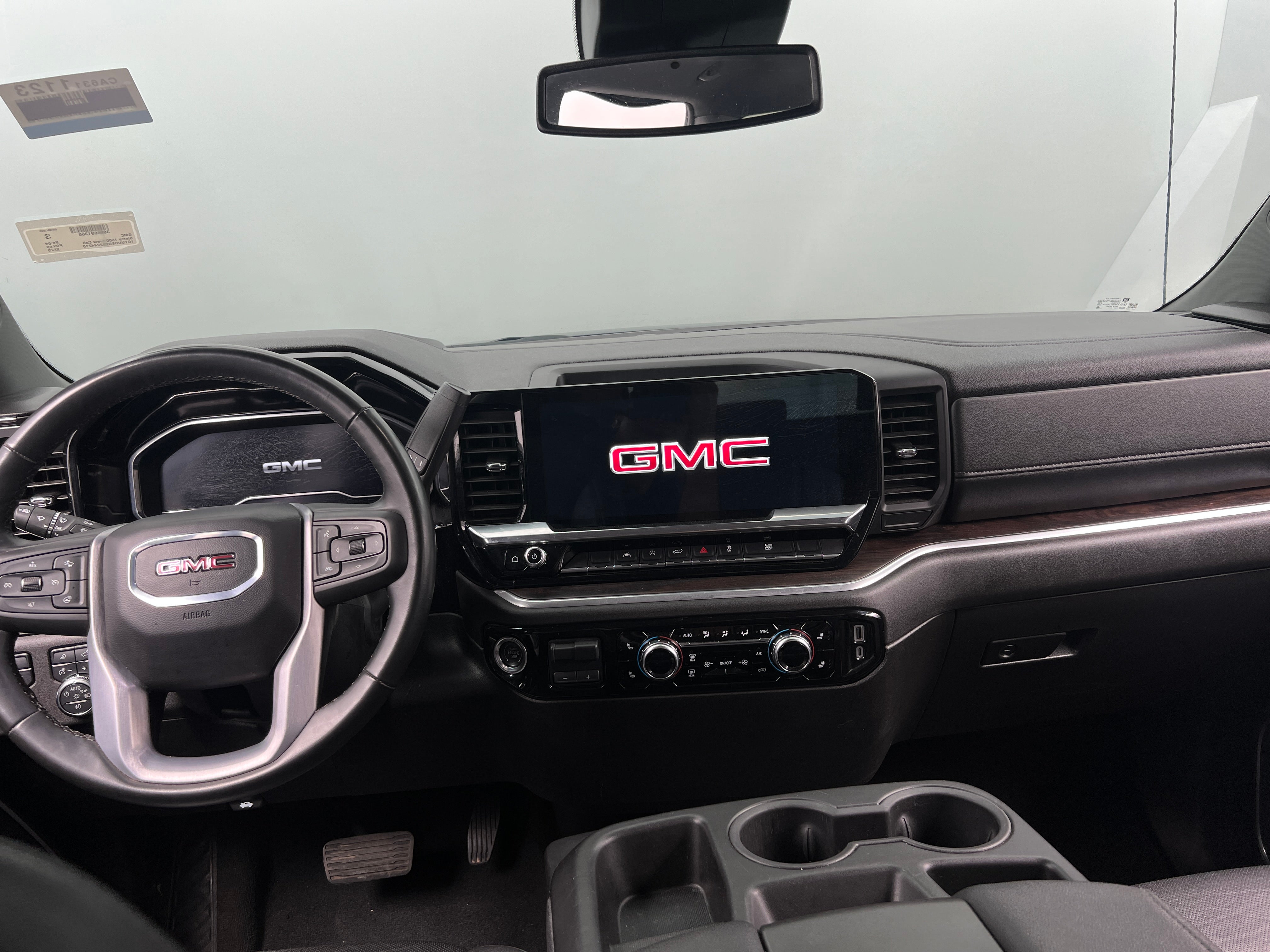 2025 GMC Sierra 1500