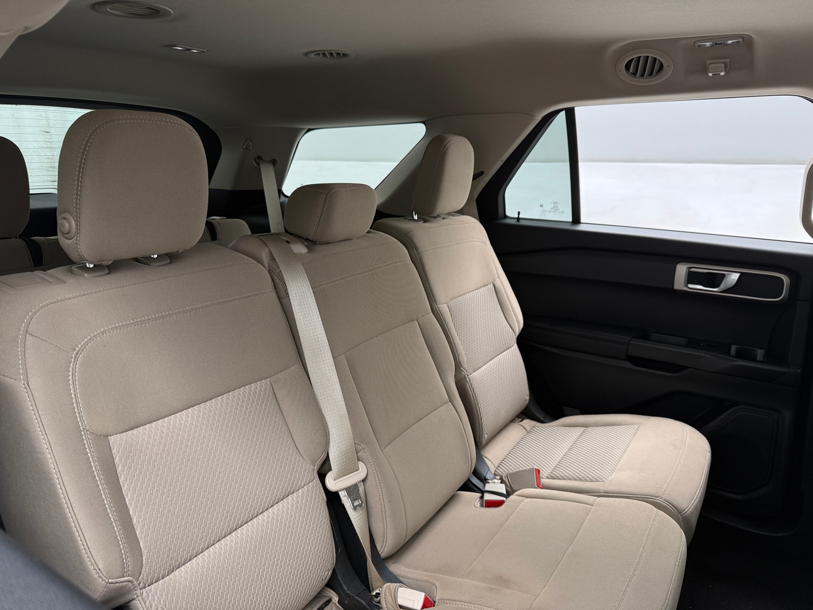 Thumbnail: 2020 Ford Explorer - 6