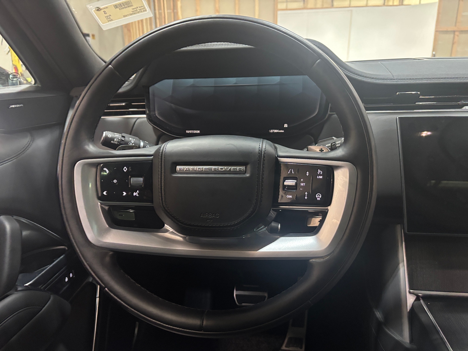 Thumbnail: 2024 Land Rover Range Rover - 4