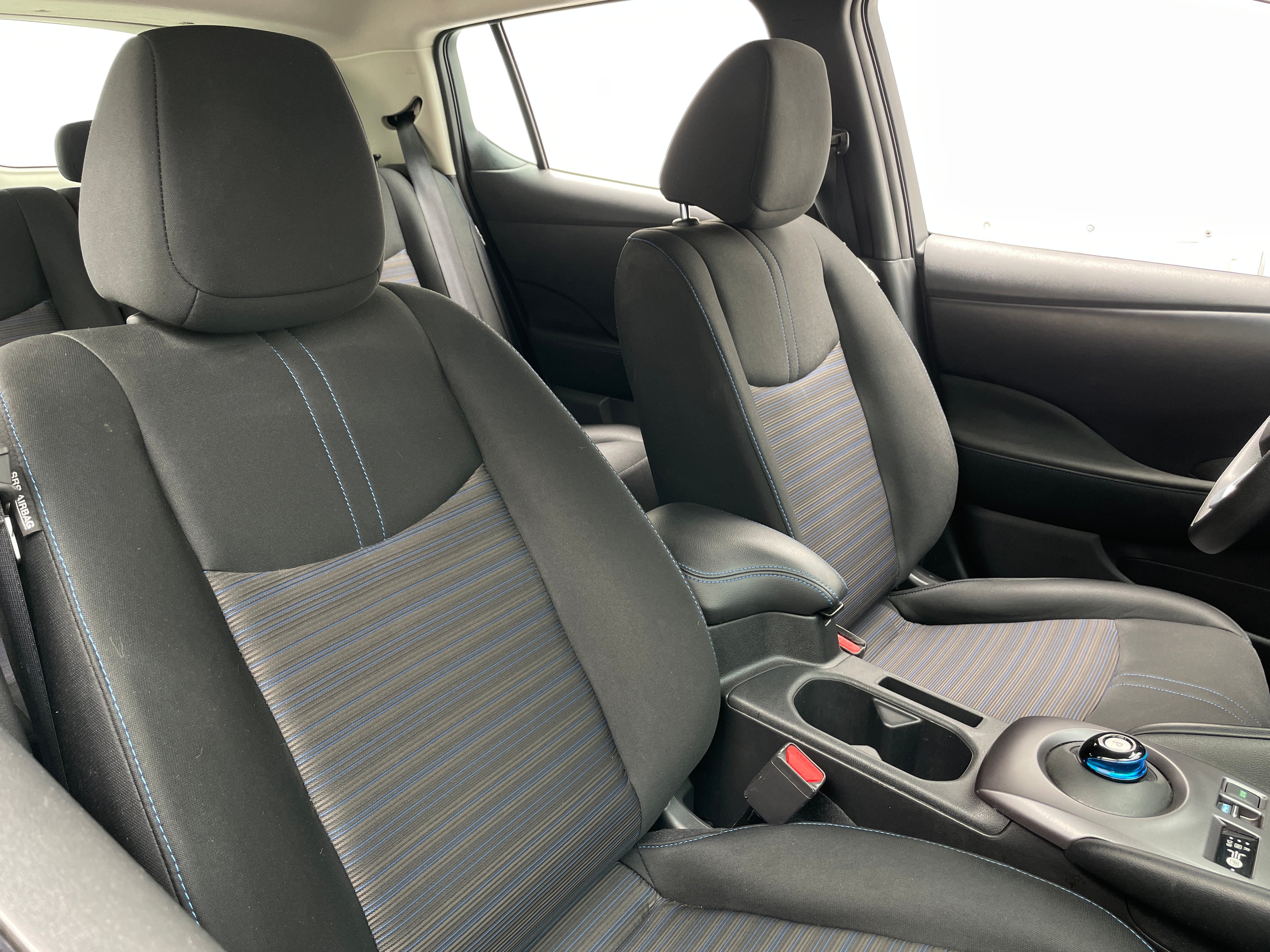 2025 Nissan Leaf S