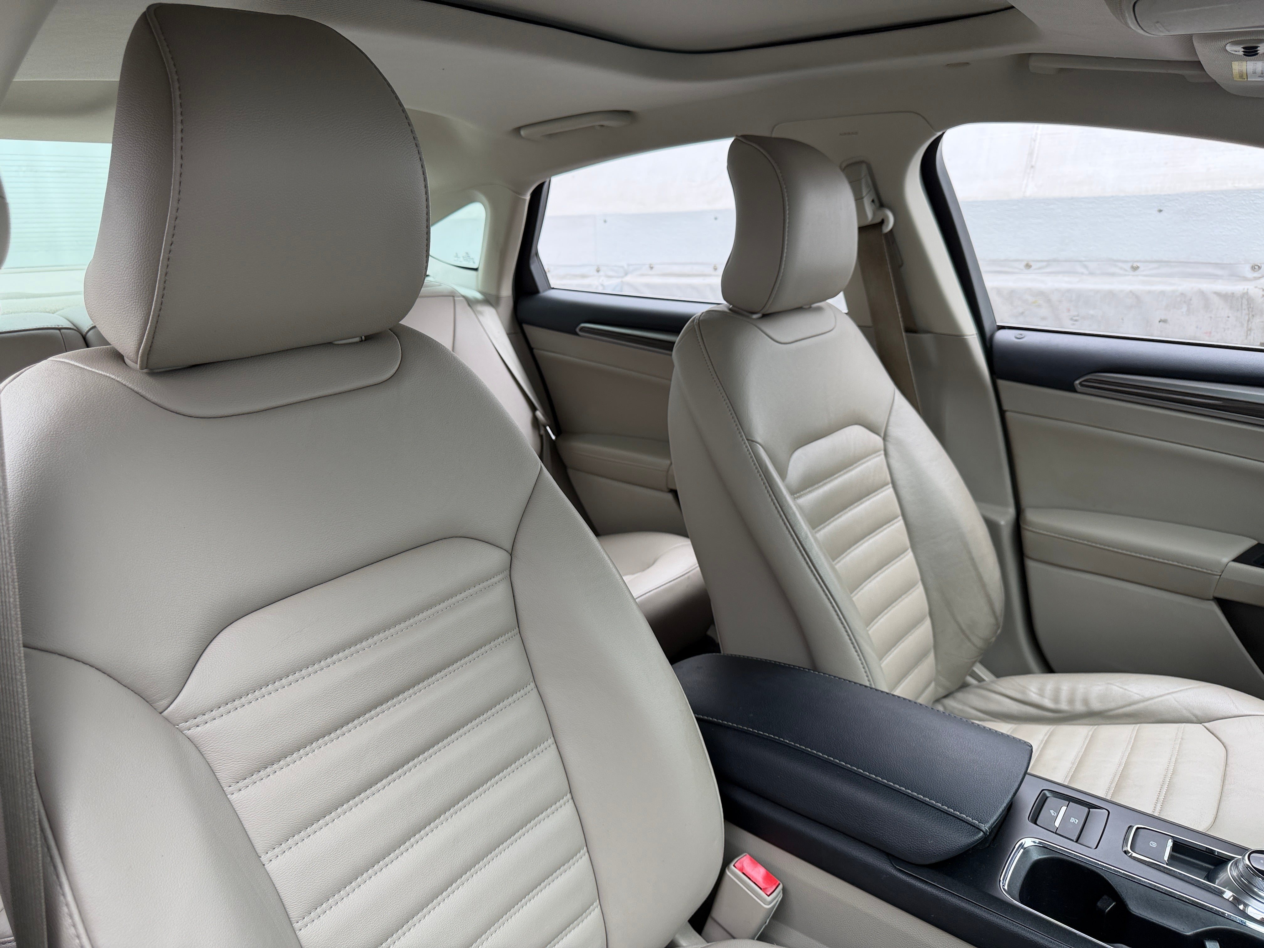 2017 Ford Fusion Hybrid SE