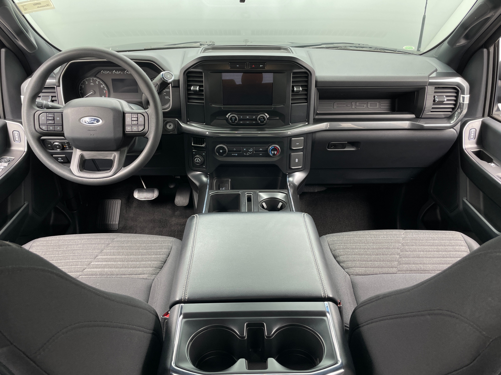 Thumbnail: 2022 Ford Econoline - 3