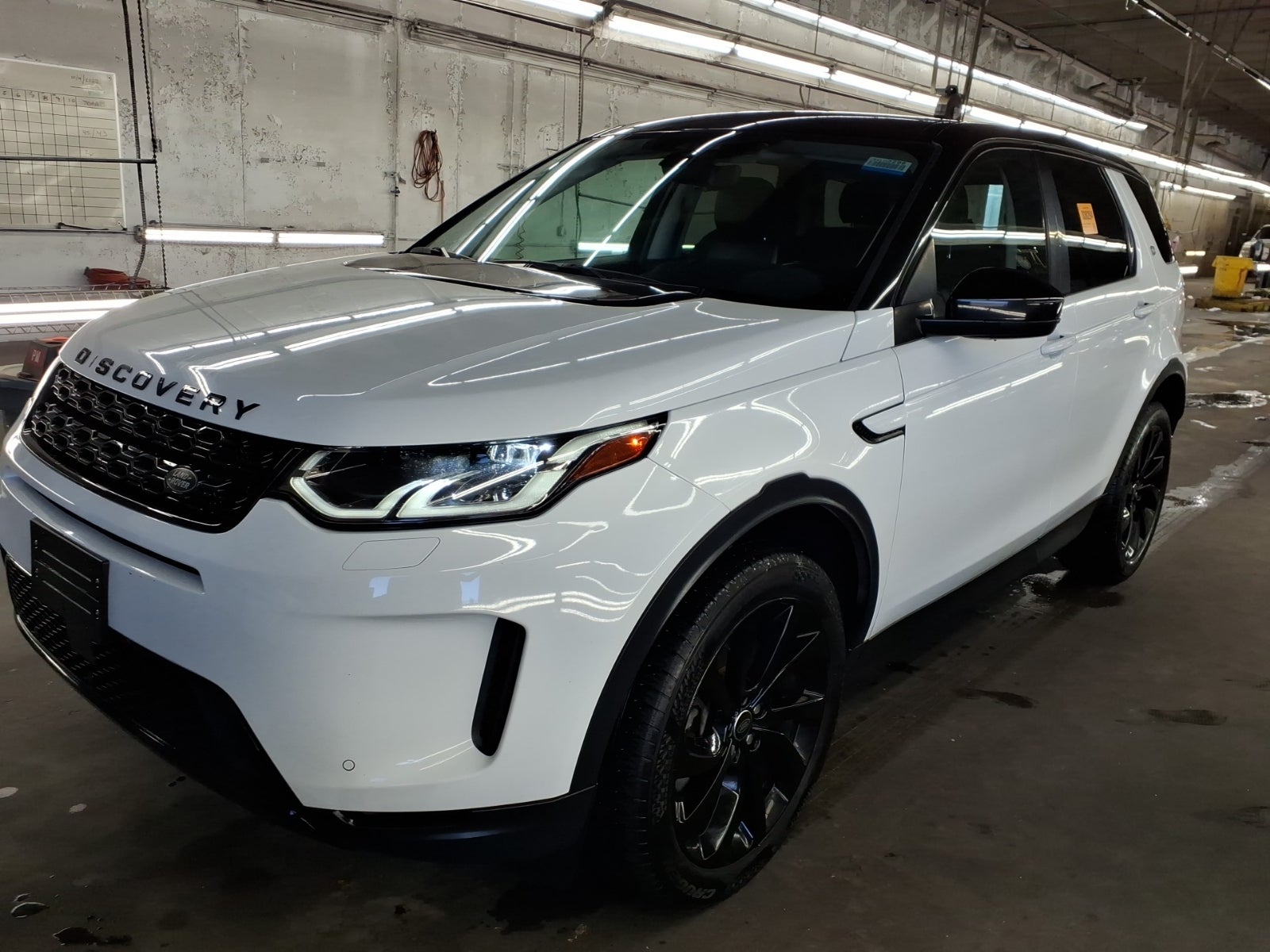 2020 Land Rover Discovery Sport SE