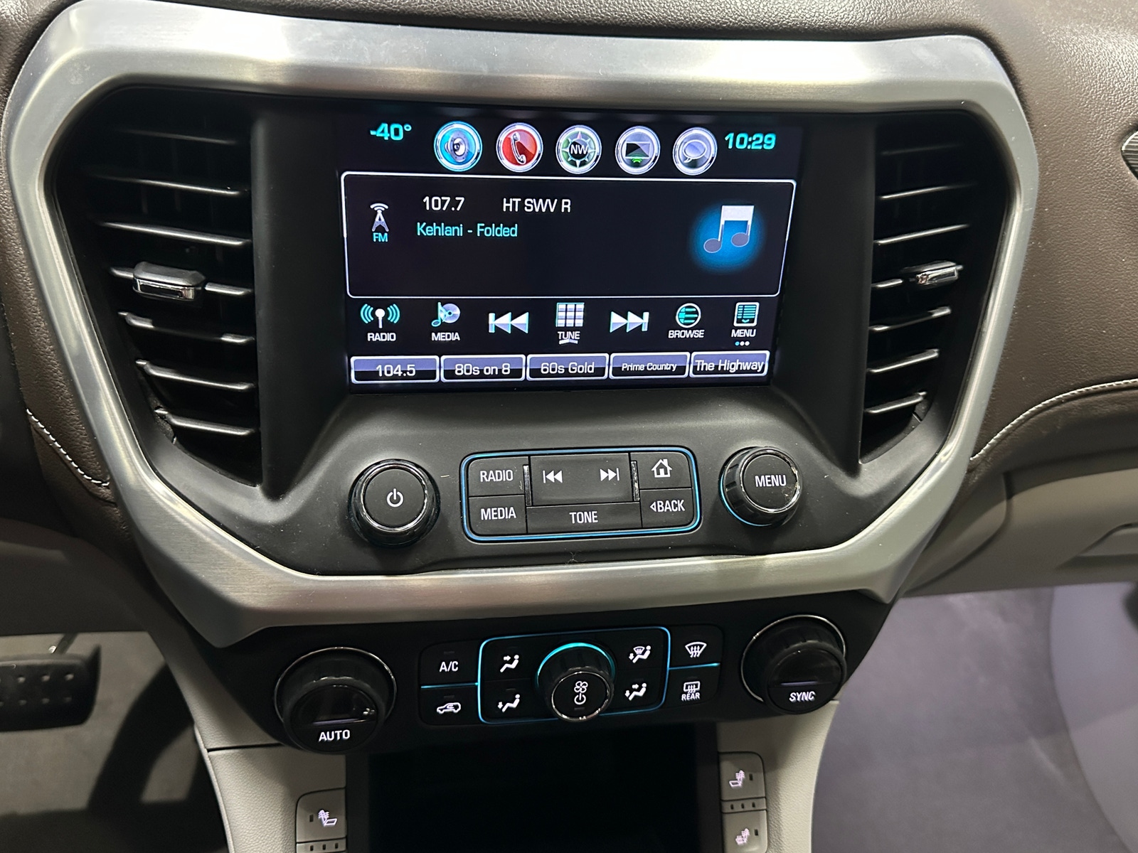 Thumbnail: 2018 GMC Acadia - 3