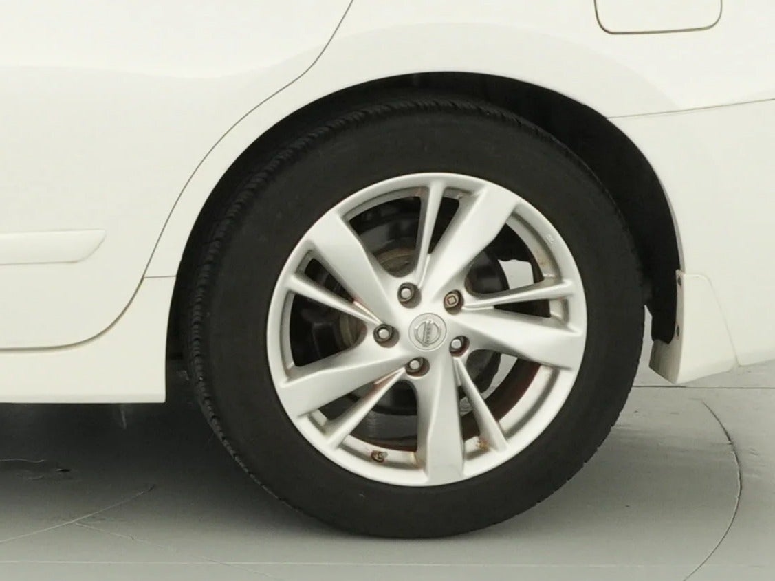 2015 Nissan Altima SL - Photo 23