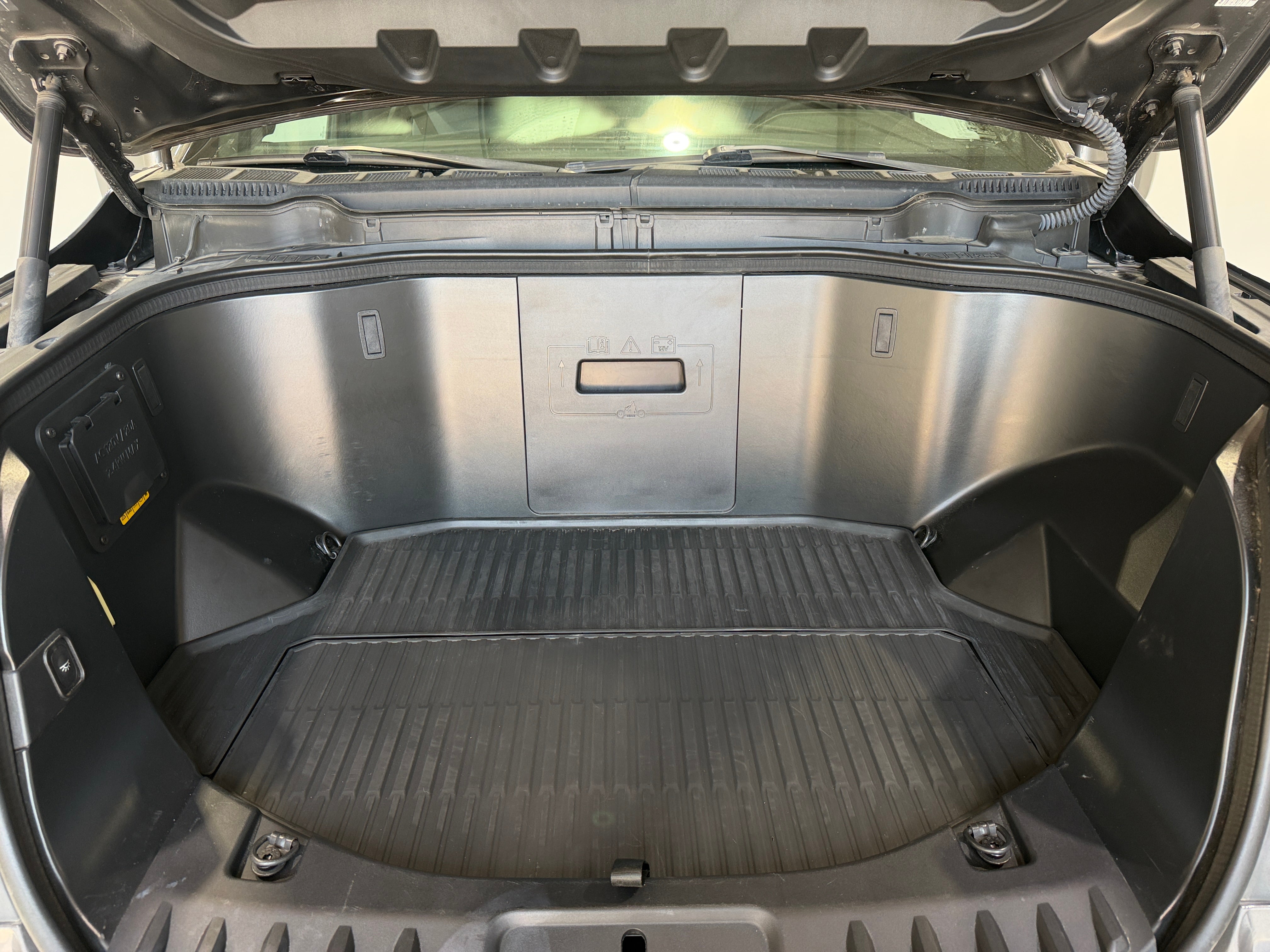 Used 2023 Ford F-150 Lightning Lariat with VIN 1FTVW1EL7PWG07677 for sale in Auburn, WA