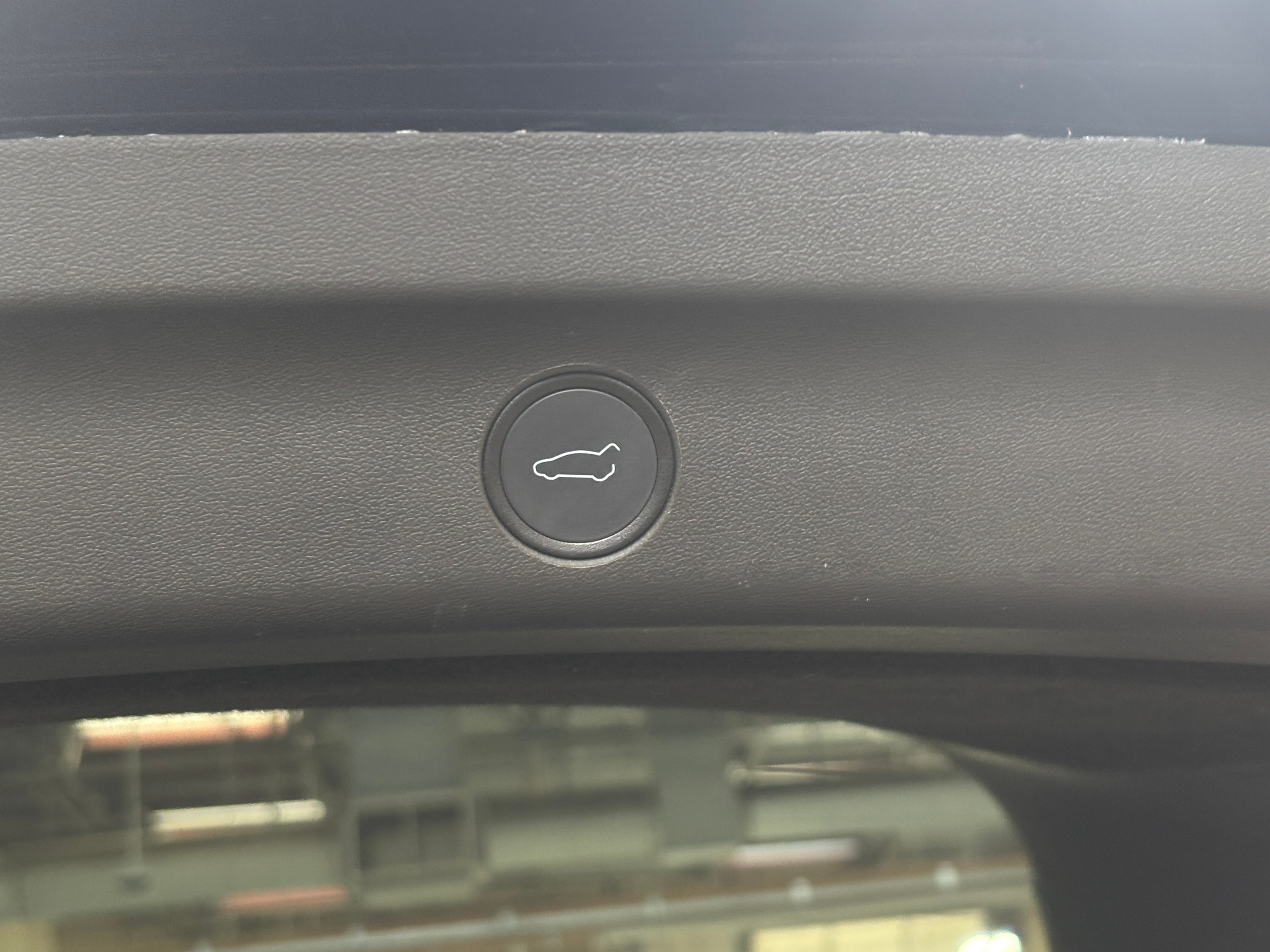 Used 2020 Tesla Model Y Base with VIN 5YJYGDEE8LF054095 for sale in Auburn, WA