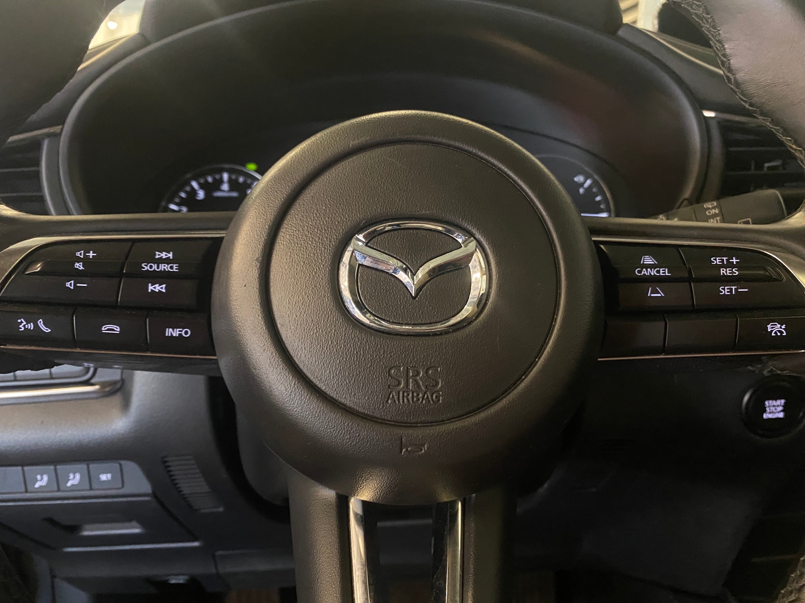 Thumbnail: 2025 Mazda CX-30 - 4