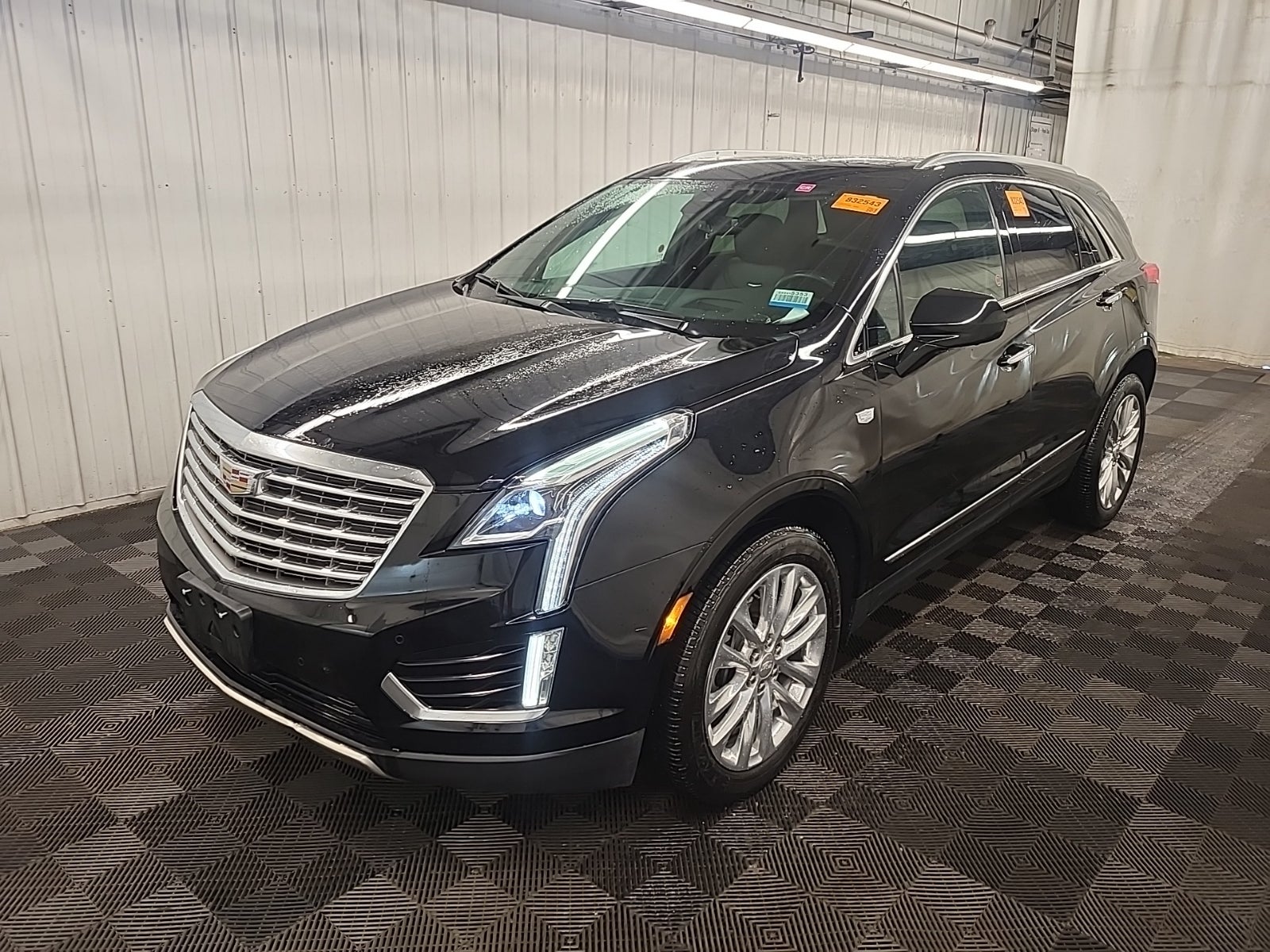 2017 Cadillac XT5 Platinum AWD