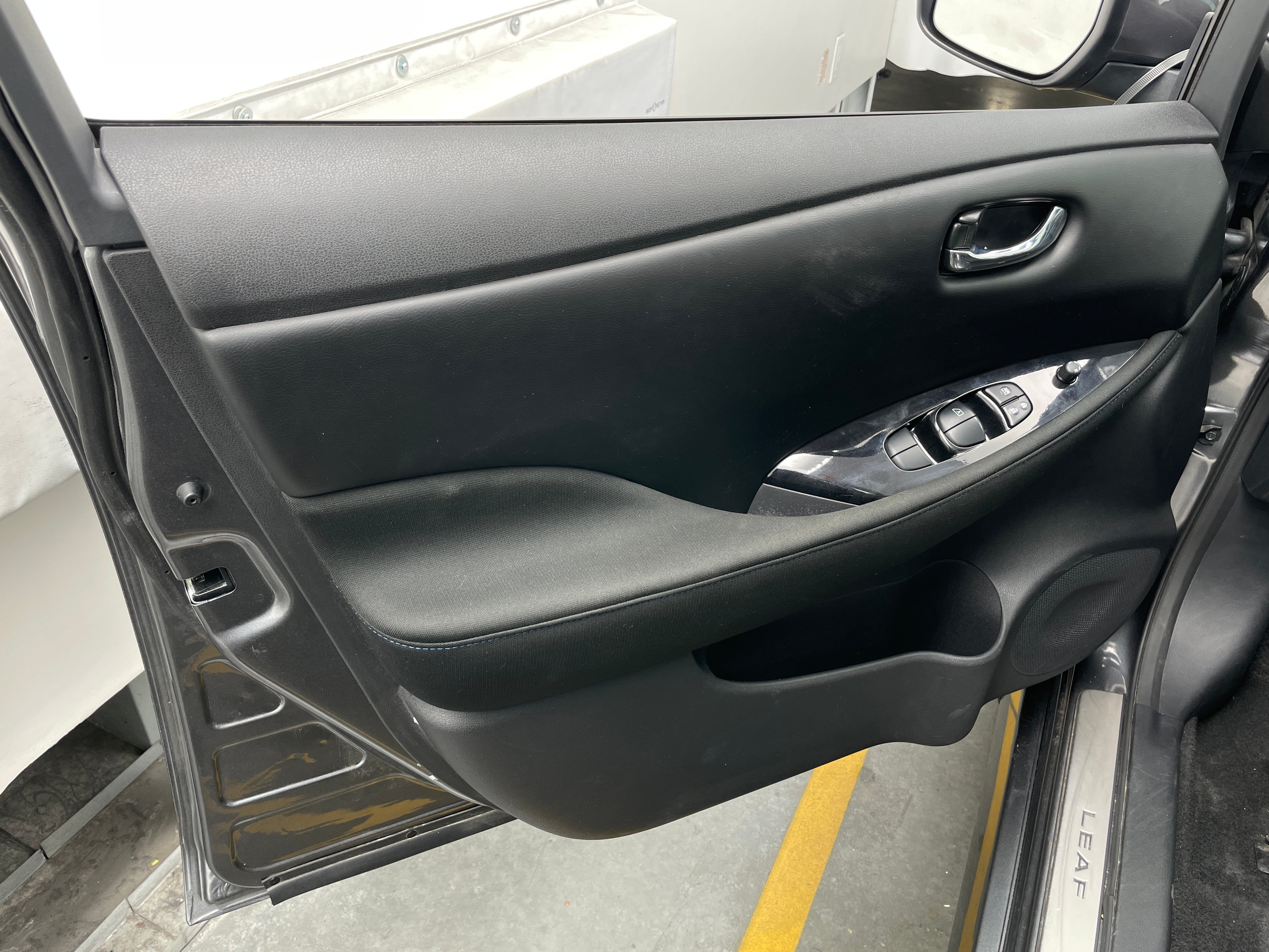 Used 2025 Nissan Leaf SV PLUS with VIN 1N4CZ1CV7SC557575 for sale in Auburn, WA