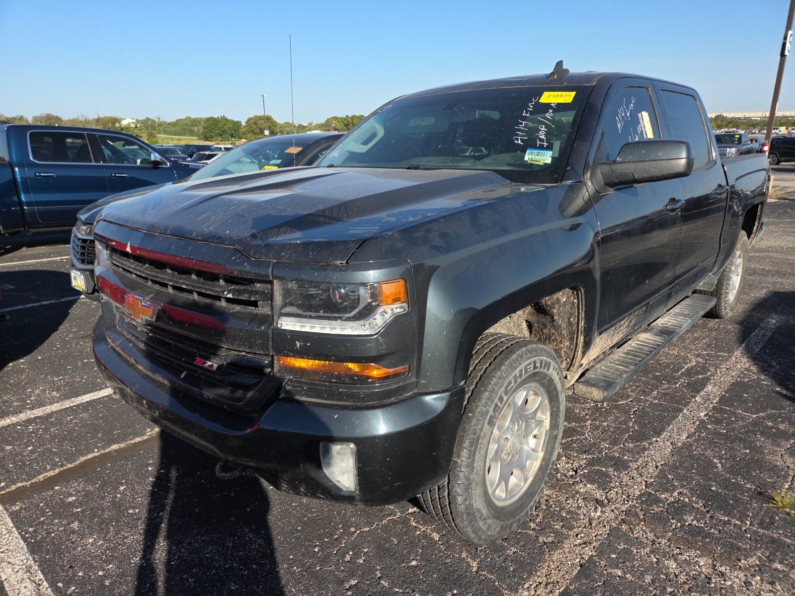 2018 Chevrolet Silverado 1500 4WD Crew Cab 143.5" LT W/2lt