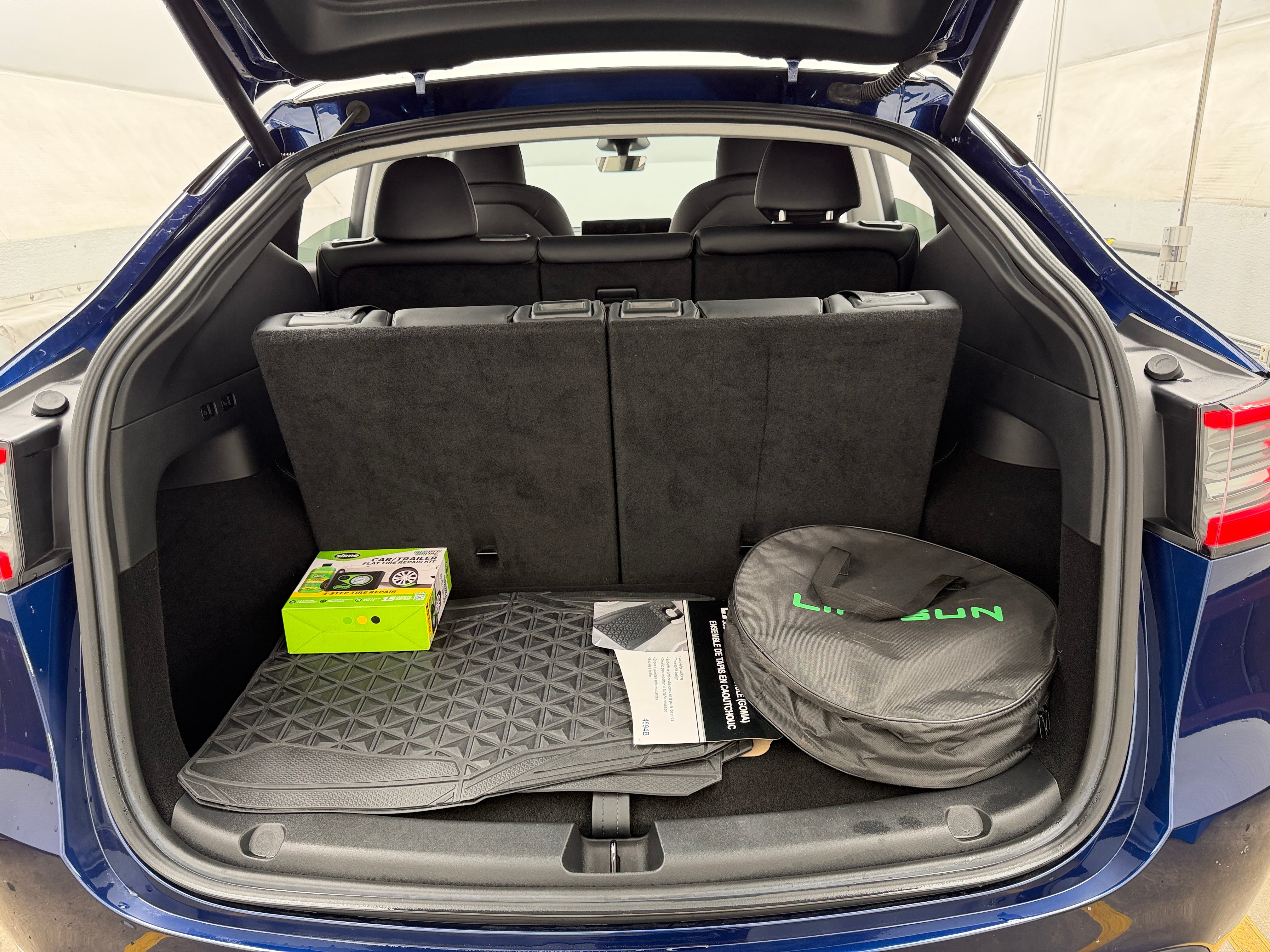 Used 2024 Tesla Model Y Long Range with VIN 7SAYGAEEXRF149834 for sale in Auburn, WA
