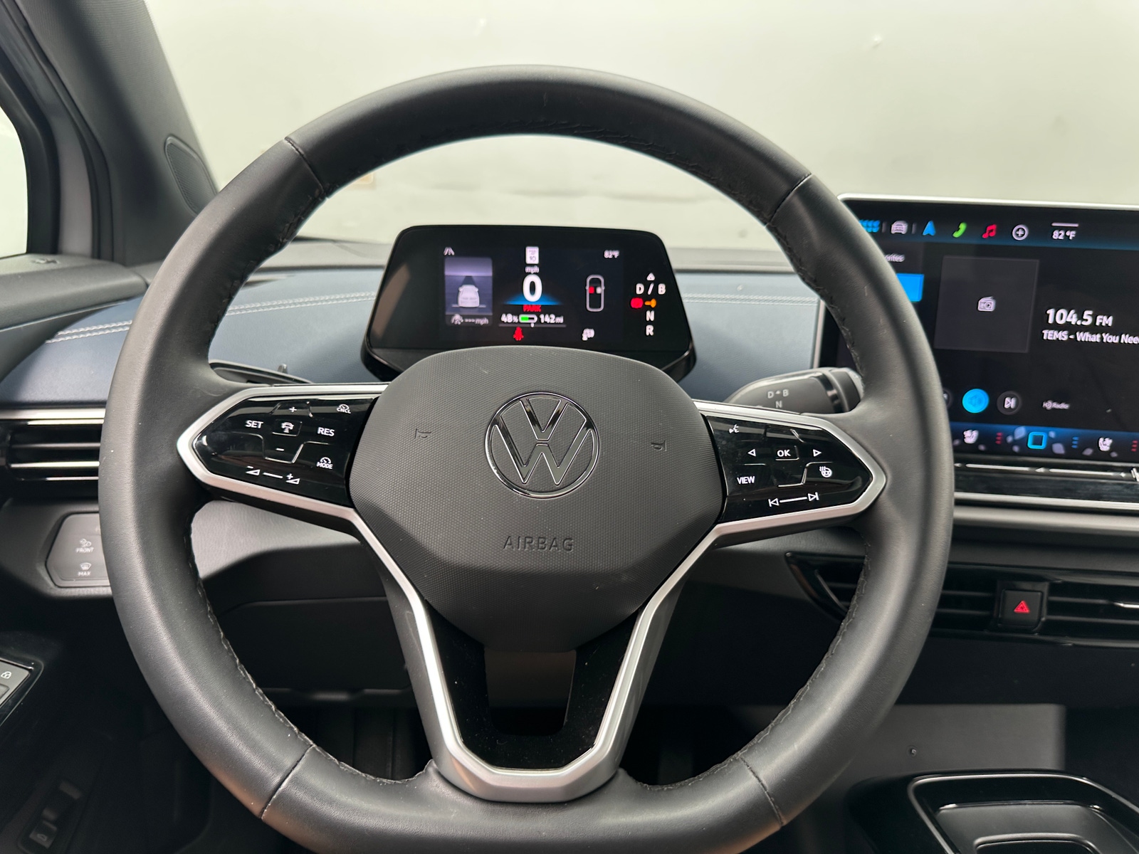 Thumbnail: 2025 Volkswagen ID.4 - 4