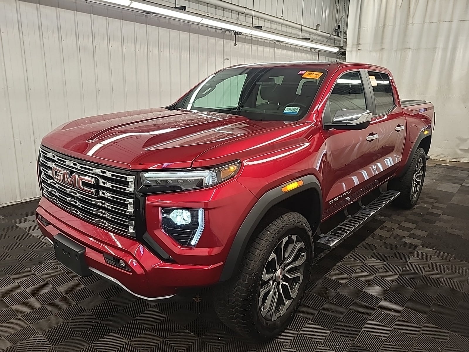 2024 GMC Canyon 4WD Crew Cab Denali