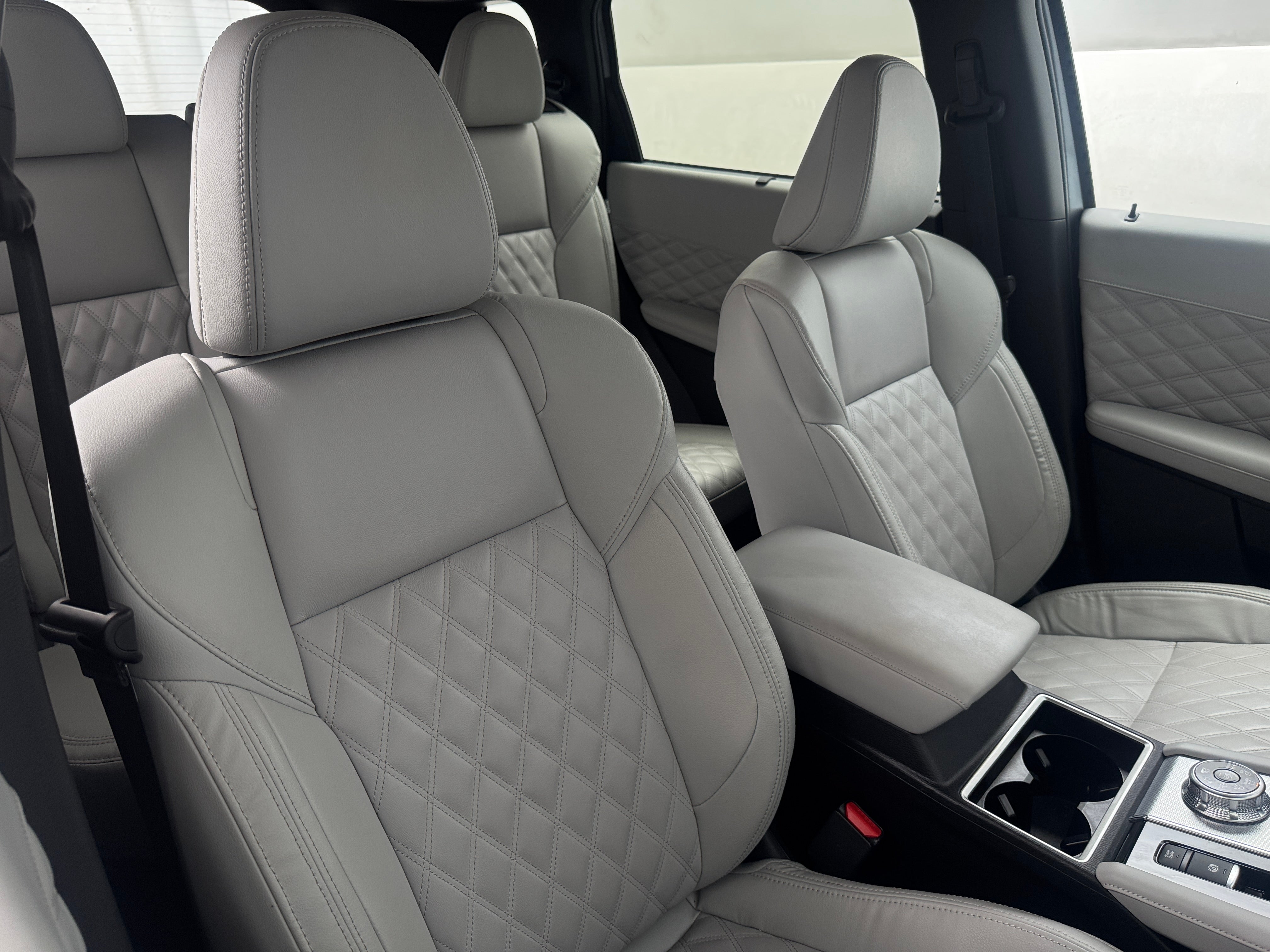 2024 Mitsubishi Outlander Plug-in Hybrid