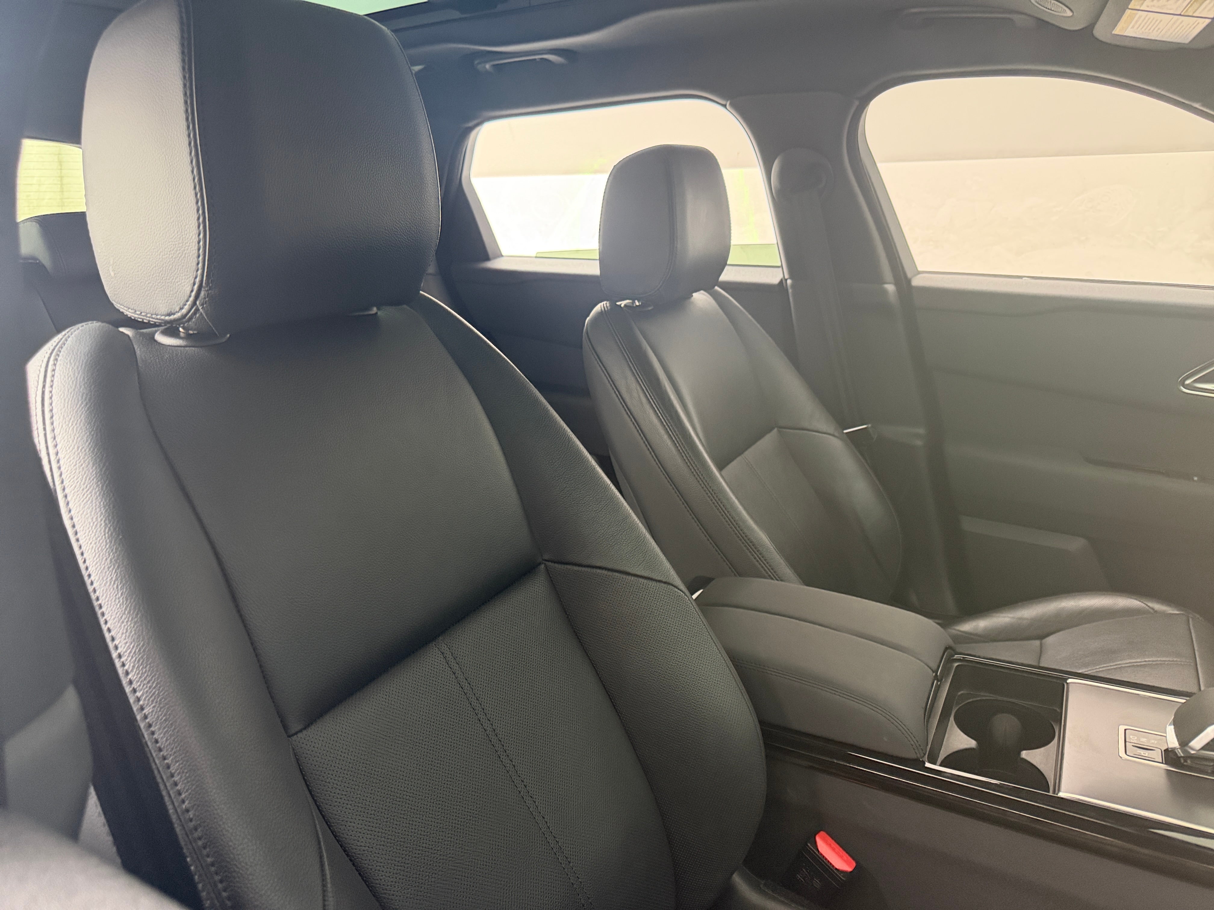 2025 Land Rover Range Rover Velar
