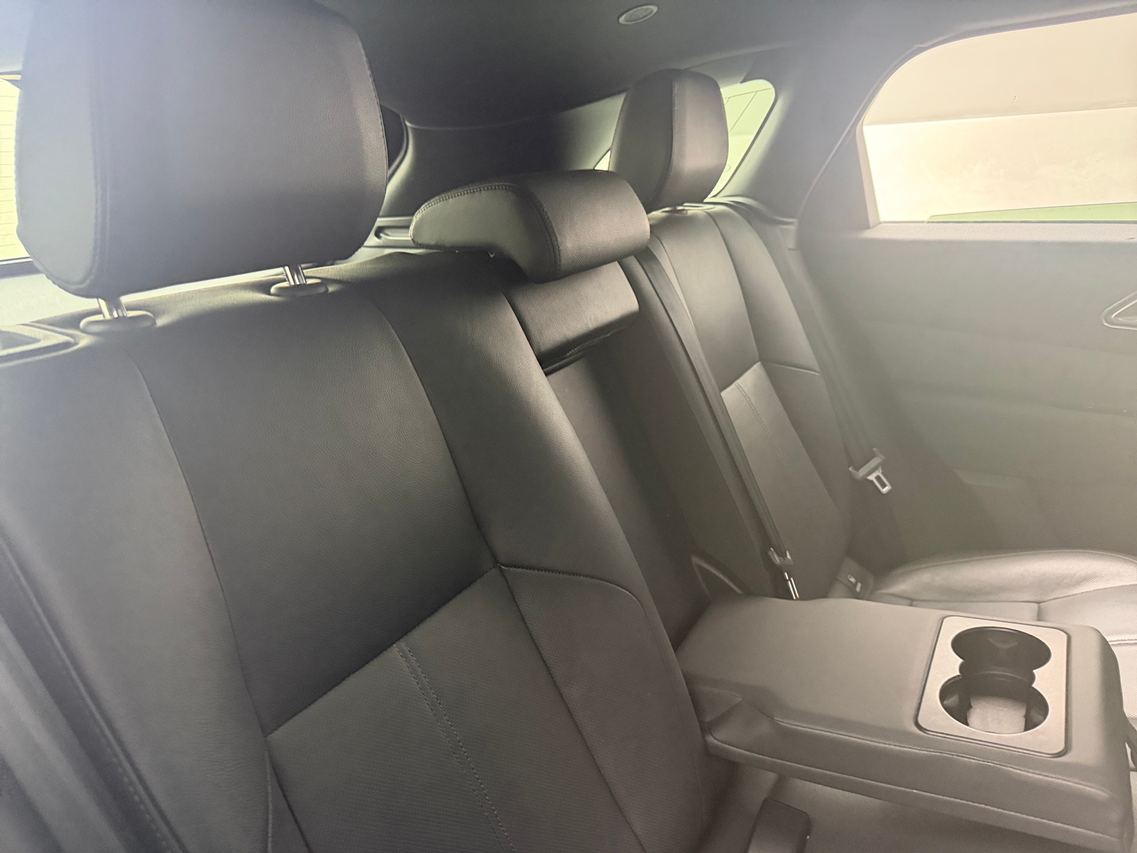 Thumbnail: 2025 Land Rover Range Rover Velar - 5