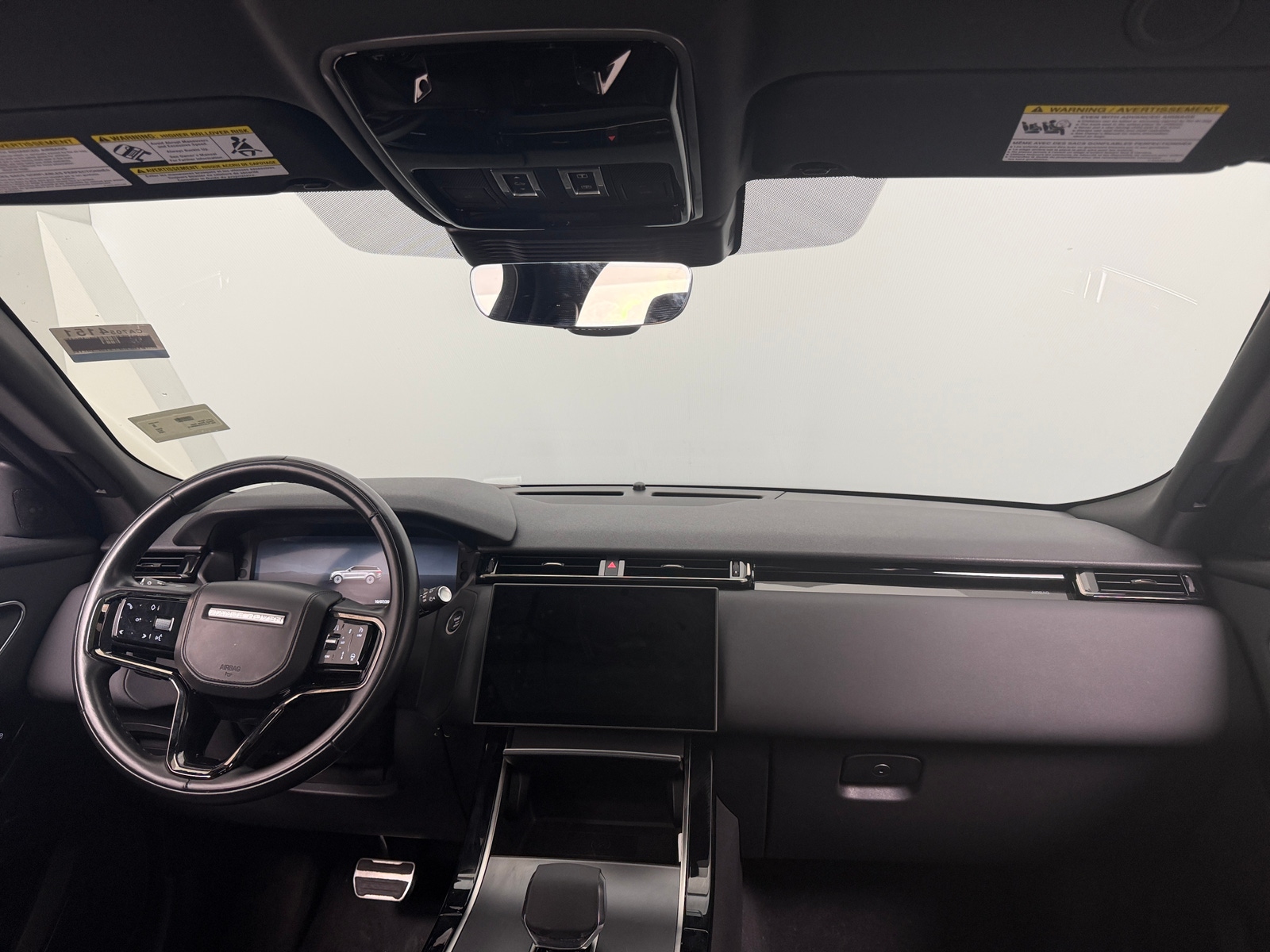 Thumbnail: 2025 Land Rover Range Rover Velar - 2