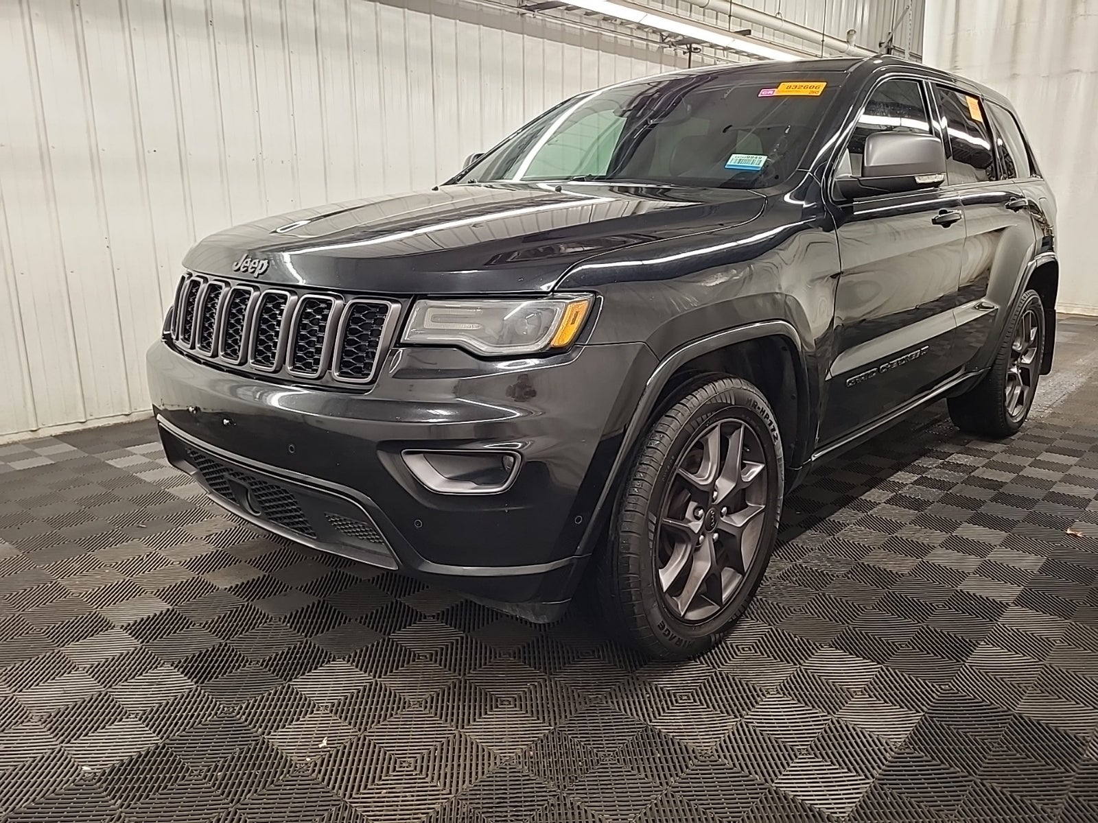 2021 Jeep Grand Cherokee 80th Anniversary Edition