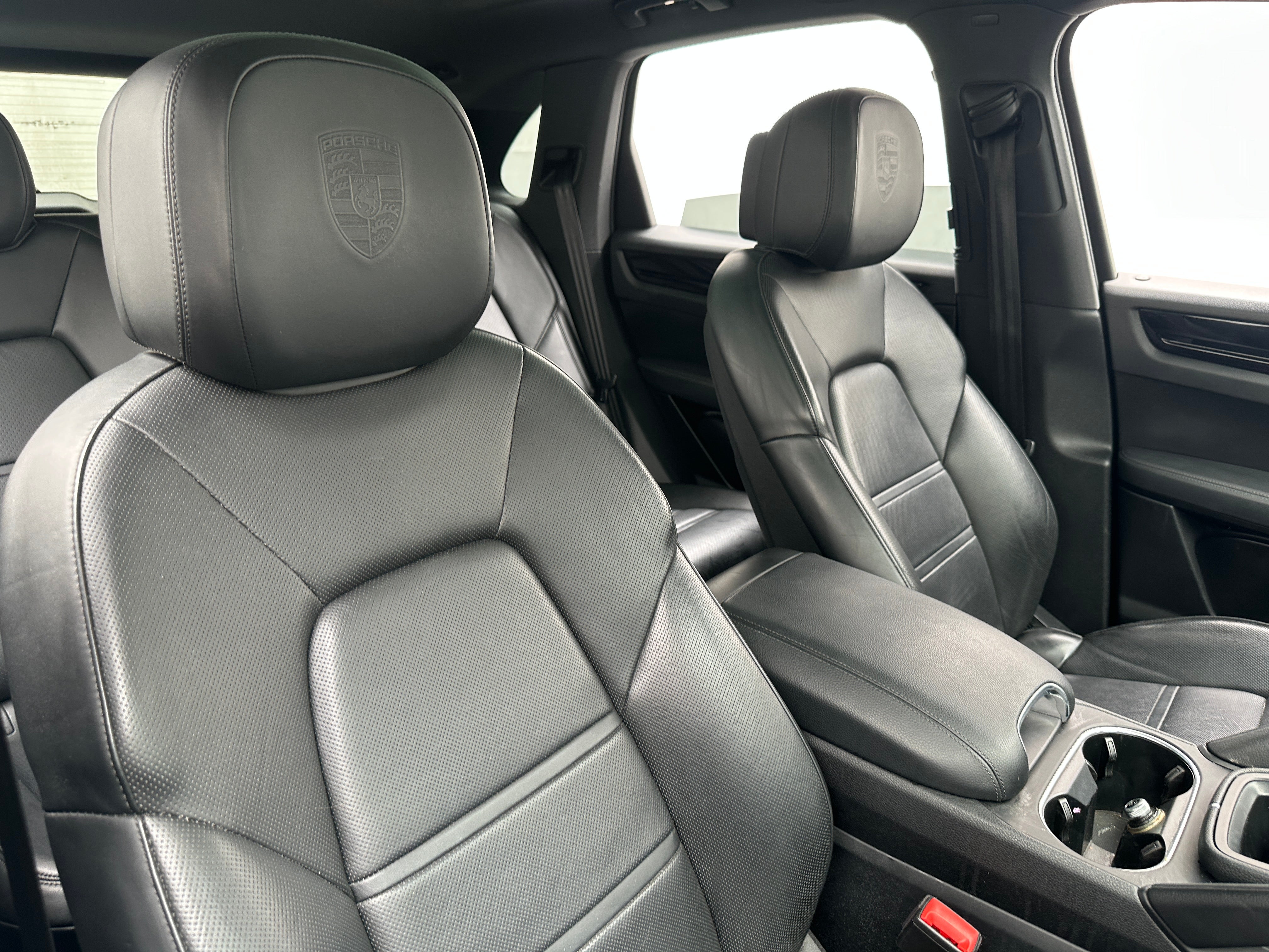 2020 Porsche Cayenne Base